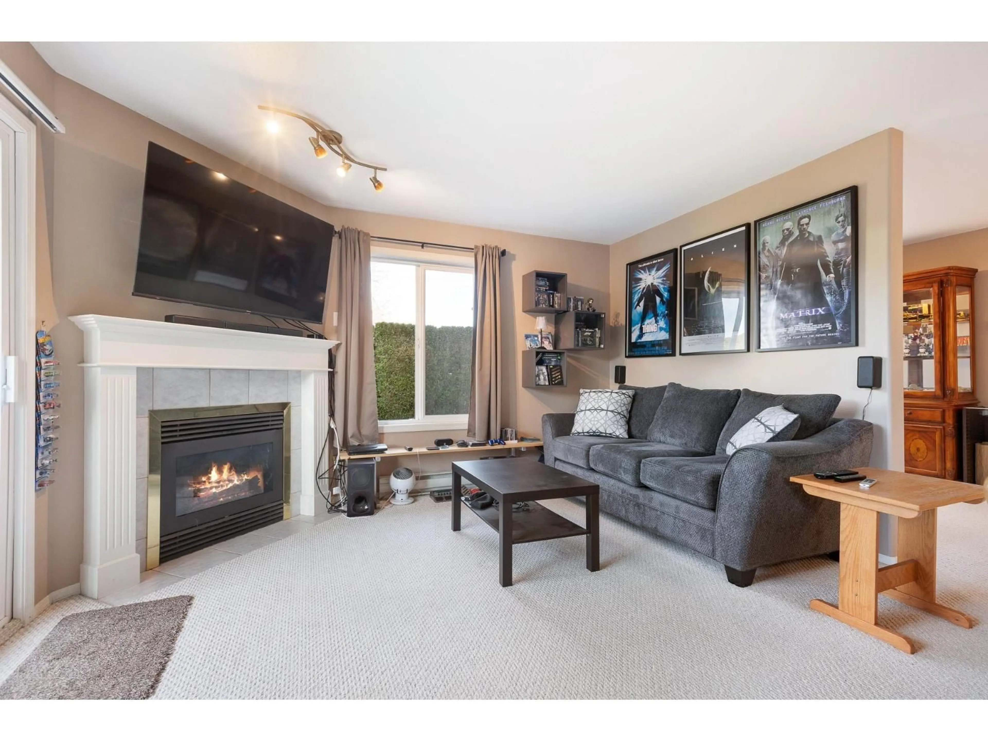 Living room with furniture, unknown for 108 - 9855 QUARRY ROAD, Chilliwack British Columbia V2P3M3