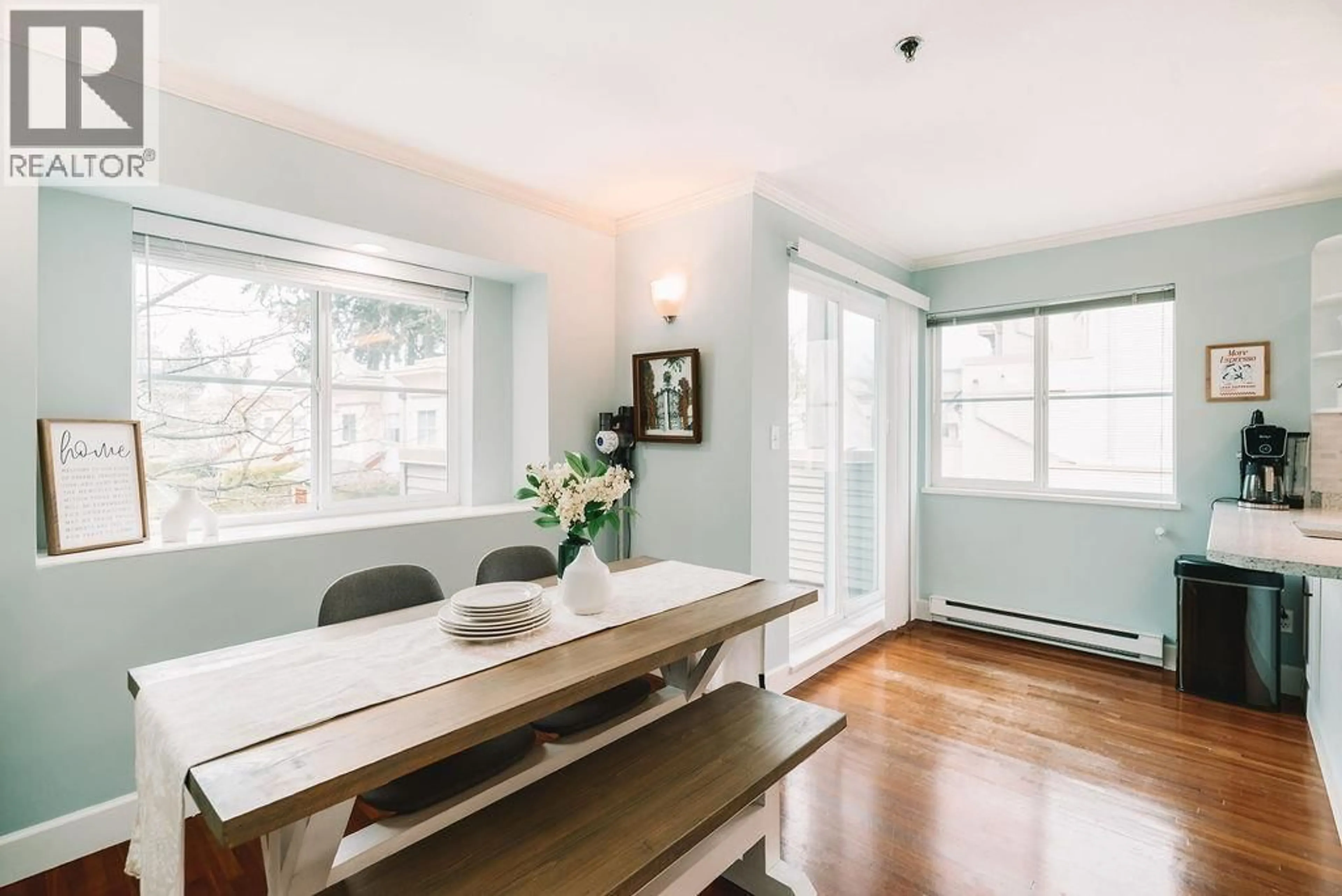 Dining room, wood/laminate floor for 1 - 12449 191 STREET, Pitt Meadows British Columbia V3Y2R4