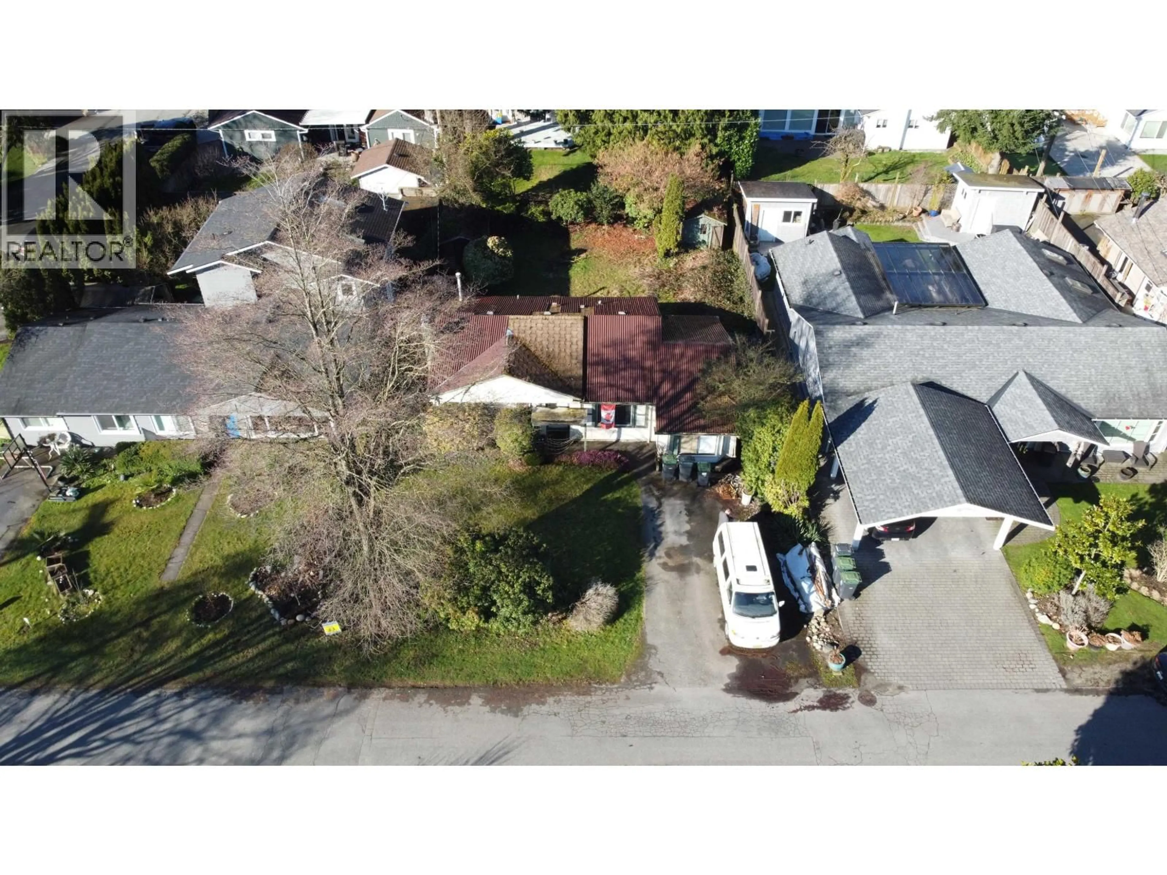 A pic from outside/outdoor area/front of a property/back of a property/a pic from drone, street for 1319 COTTONWOOD CRESCENT, North Vancouver British Columbia V7P1L1
