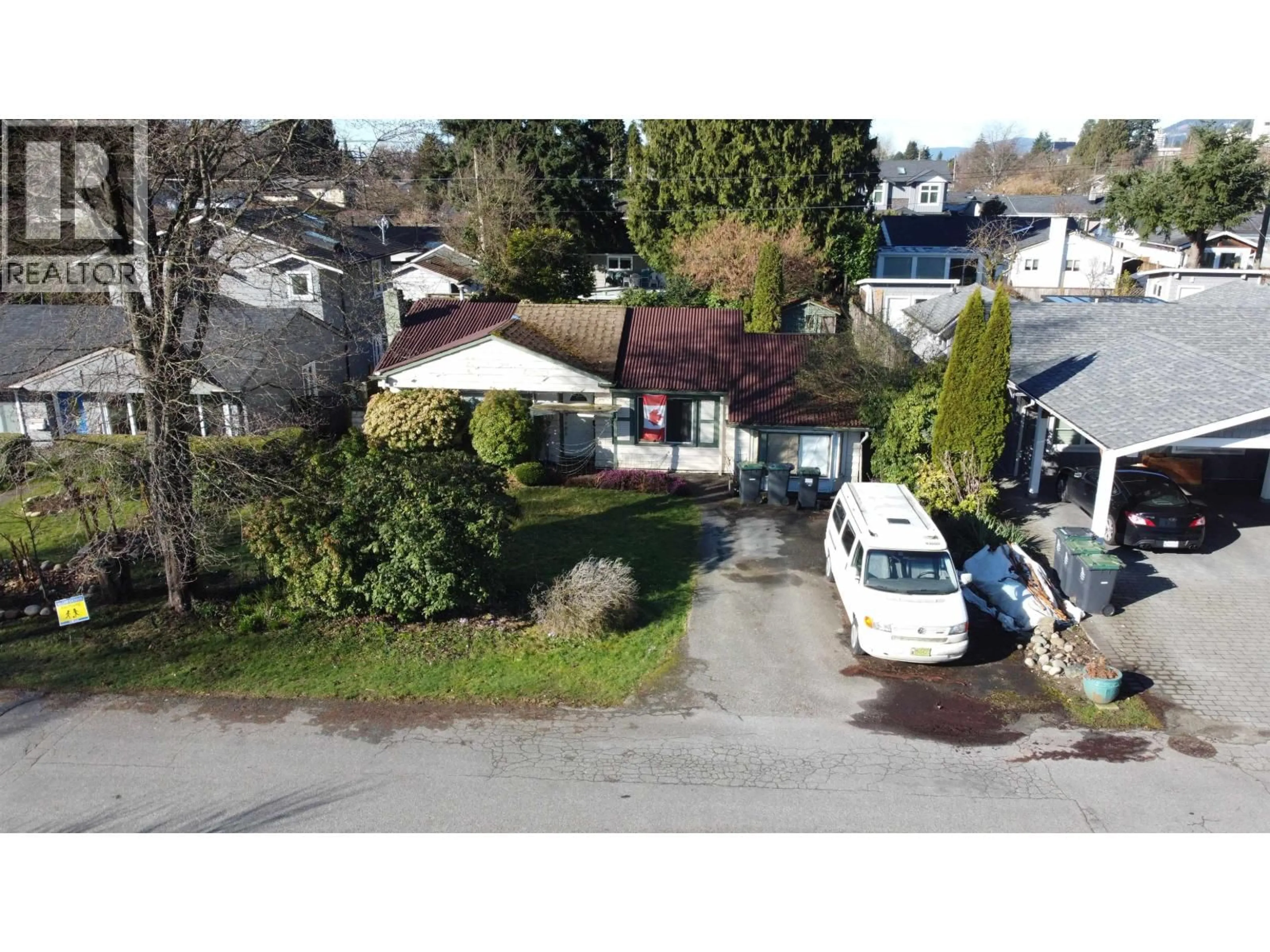 A pic from outside/outdoor area/front of a property/back of a property/a pic from drone, street for 1319 COTTONWOOD CRESCENT, North Vancouver British Columbia V7P1L1