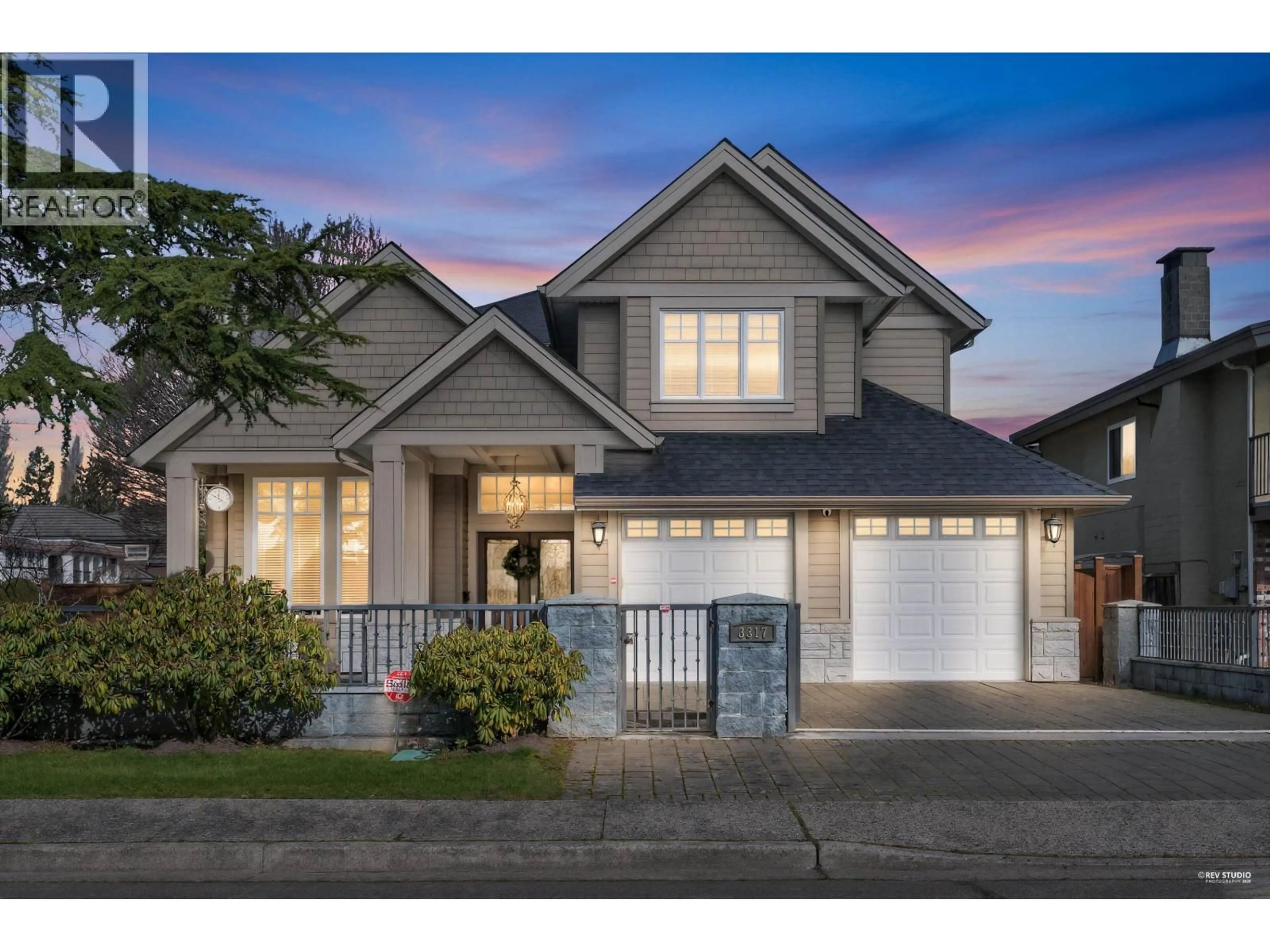 Home with vinyl exterior material, street for 3317 BENTINCK PLACE, Richmond British Columbia V7C4H3