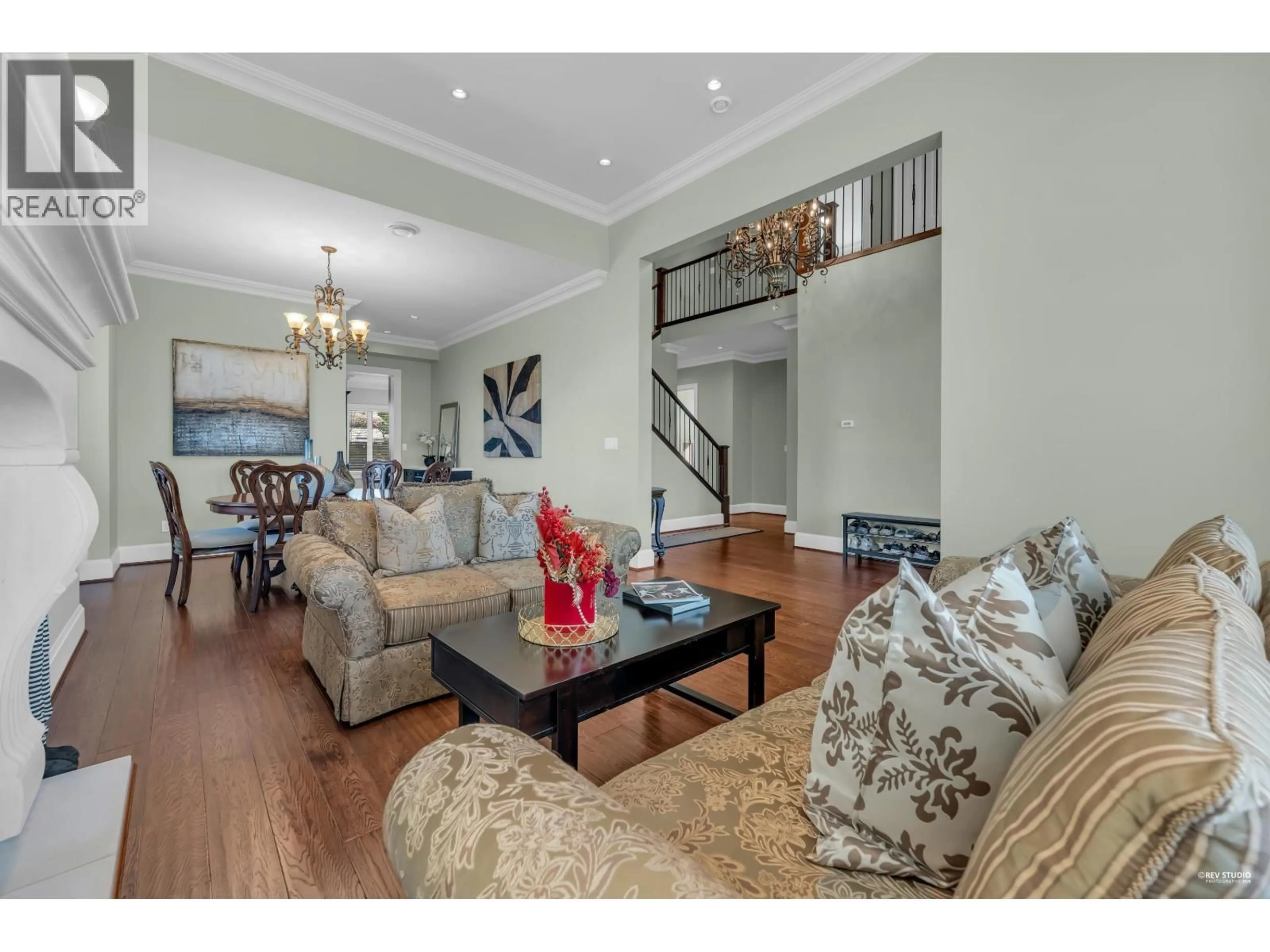 Living room with furniture, unknown for 3317 BENTINCK PLACE, Richmond British Columbia V7C4H3