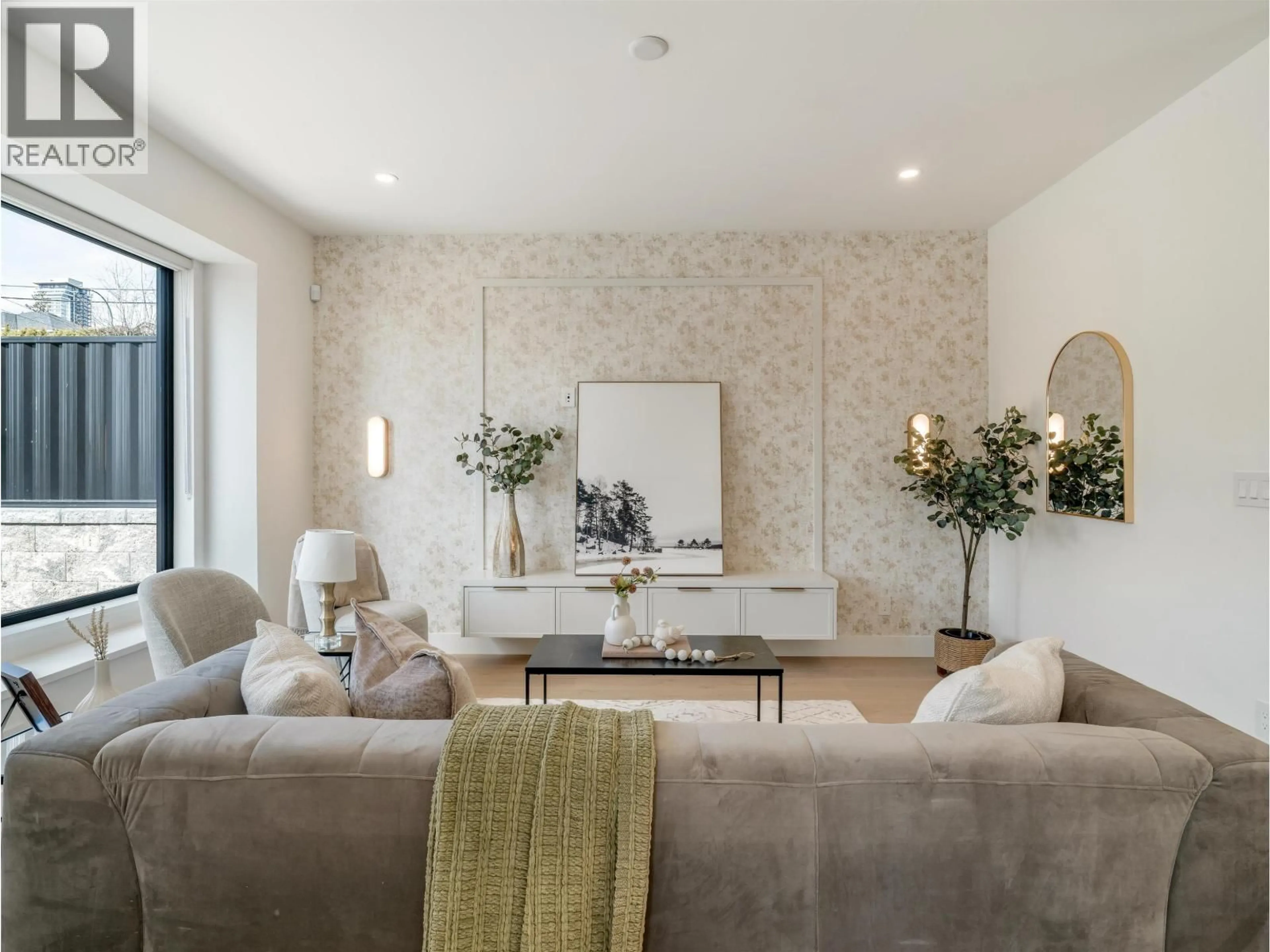 Living room with furniture, unknown for 103 - 359 LAVAL STREET, Coquitlam British Columbia V3K4W7