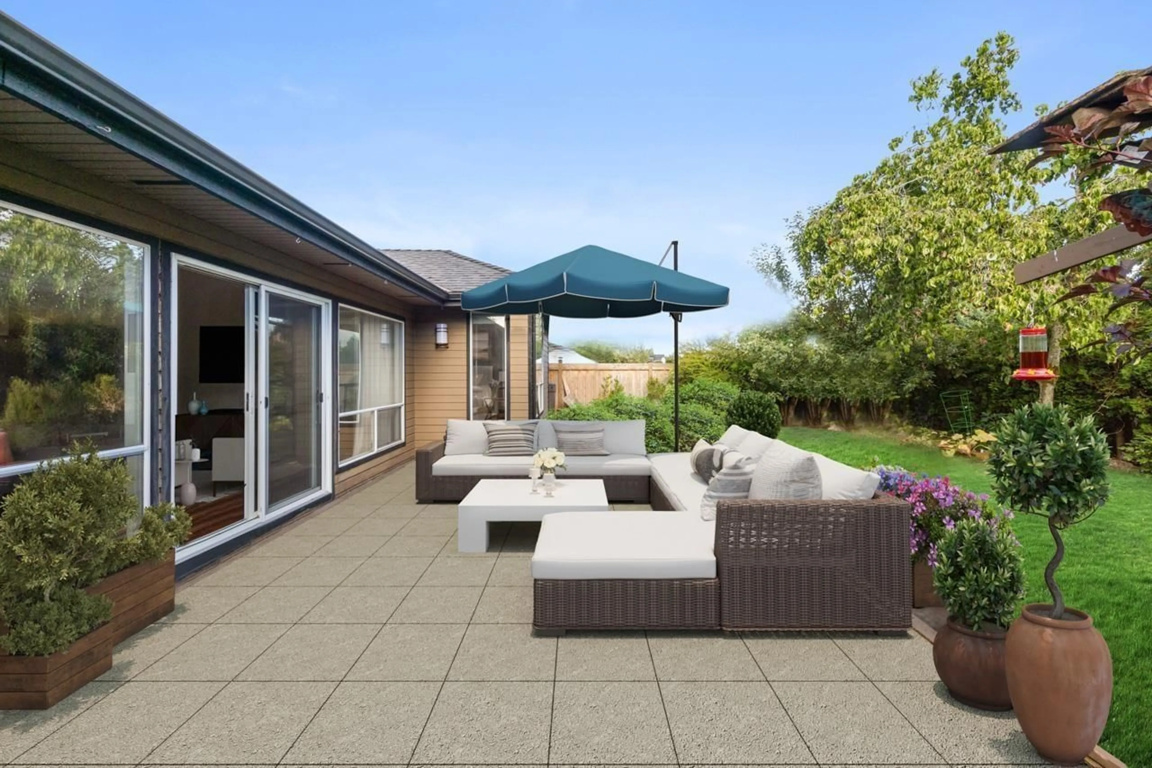 Patio, water/lake/river/ocean view for 14098 20 AVENUE, Surrey British Columbia V4A8P8