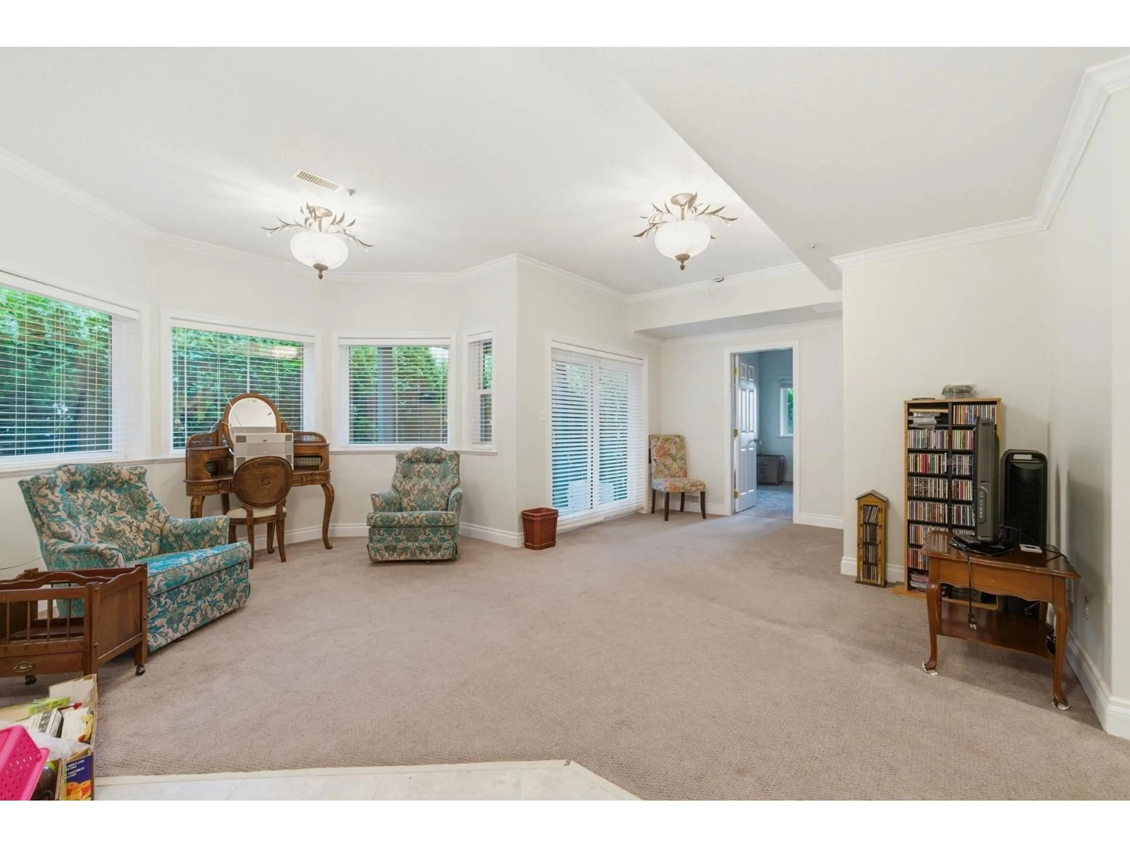 Unknown for 2247 MOUNTAIN DRIVE, Abbotsford British Columbia V3G1E4