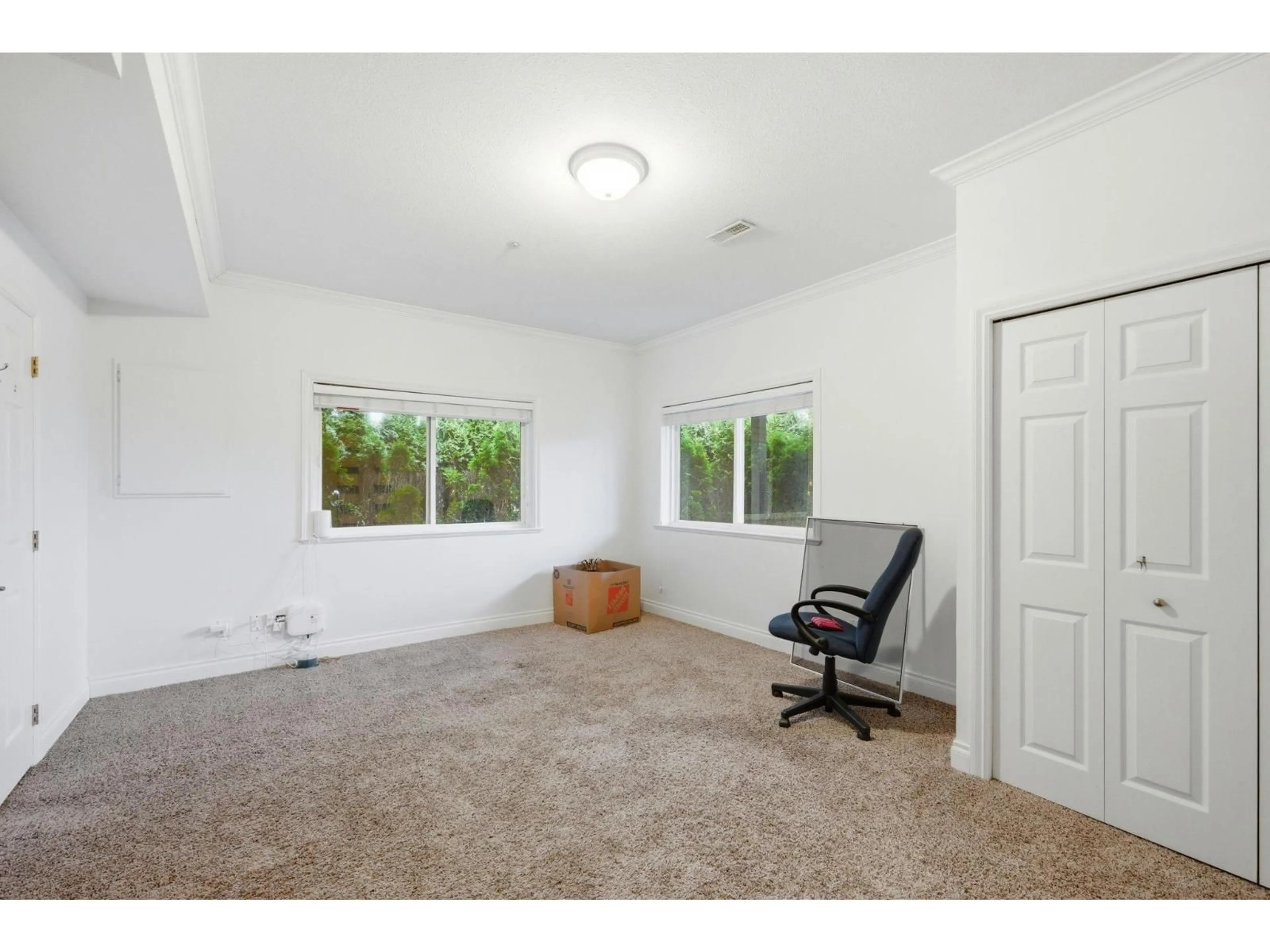 A pic of a room for 2247 MOUNTAIN DRIVE, Abbotsford British Columbia V3G1E4