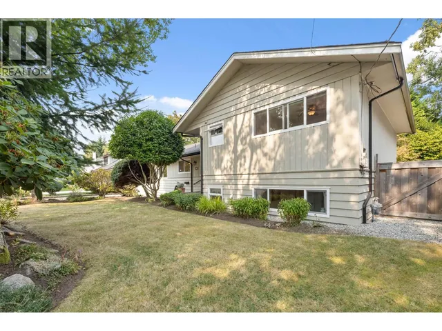 5259 12 AVENUE, Delta 2