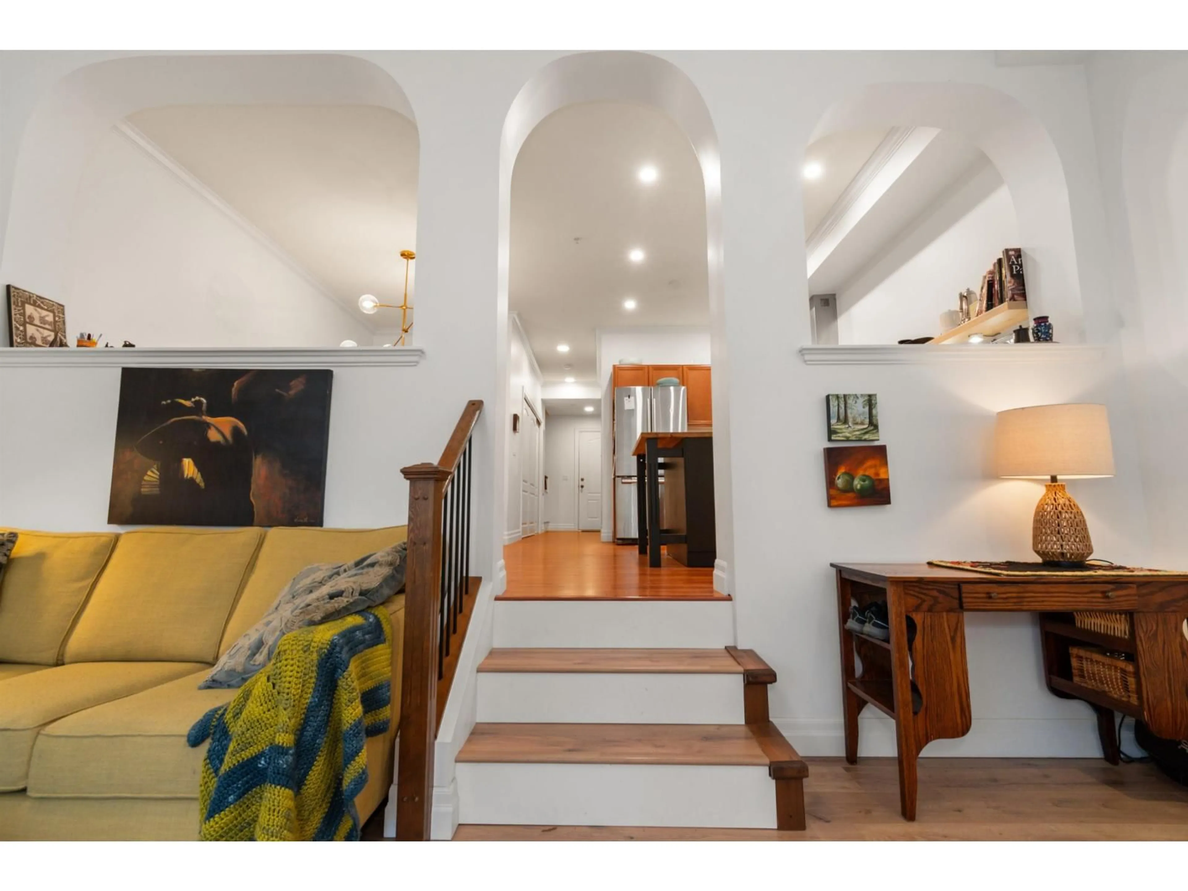 Indoor entryway for 111 - 9270 EDWARD STREET, Chilliwack British Columbia V2P4C4