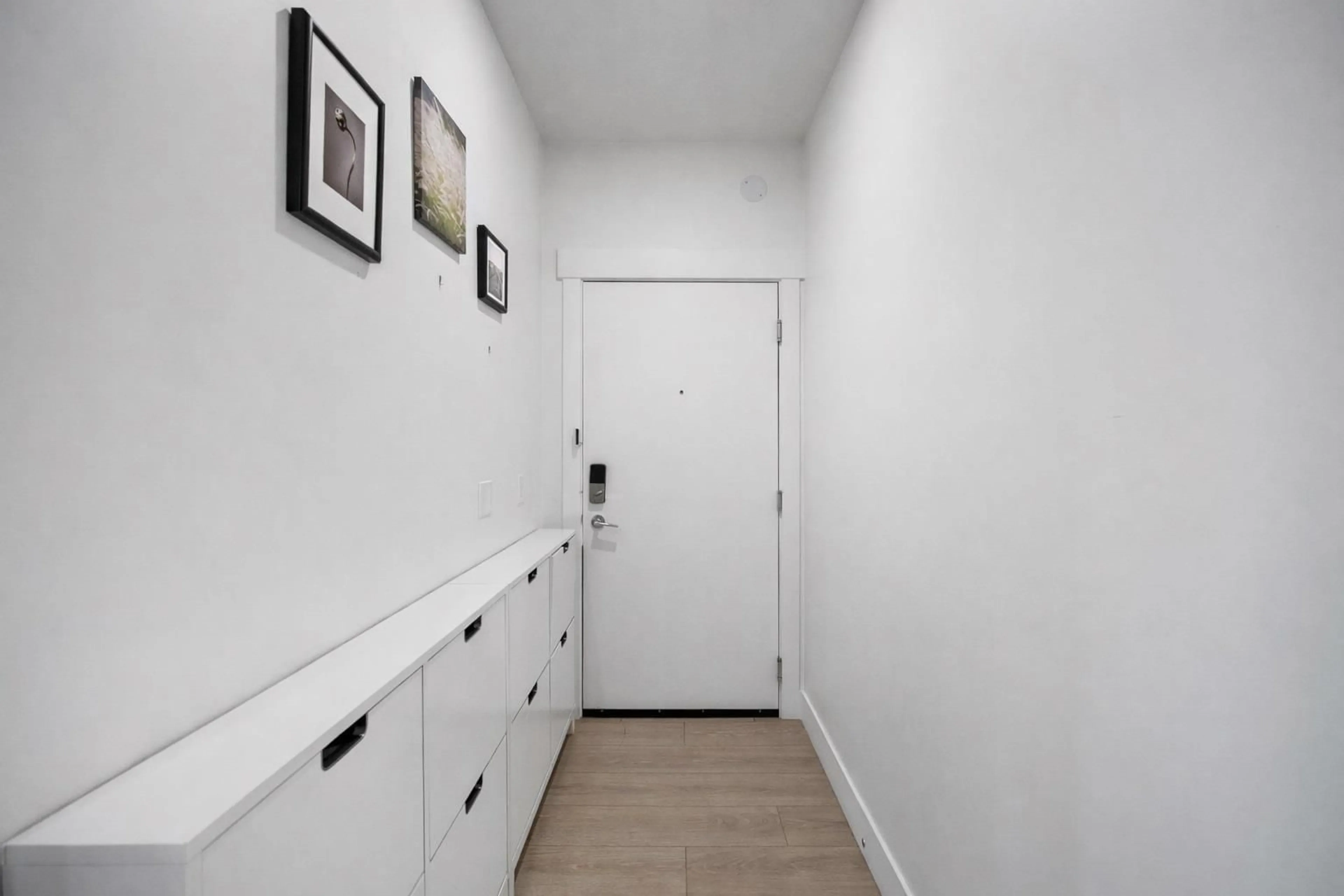 Unknown for 303 - 22087 49 AVENUE, Langley British Columbia V3A0K4