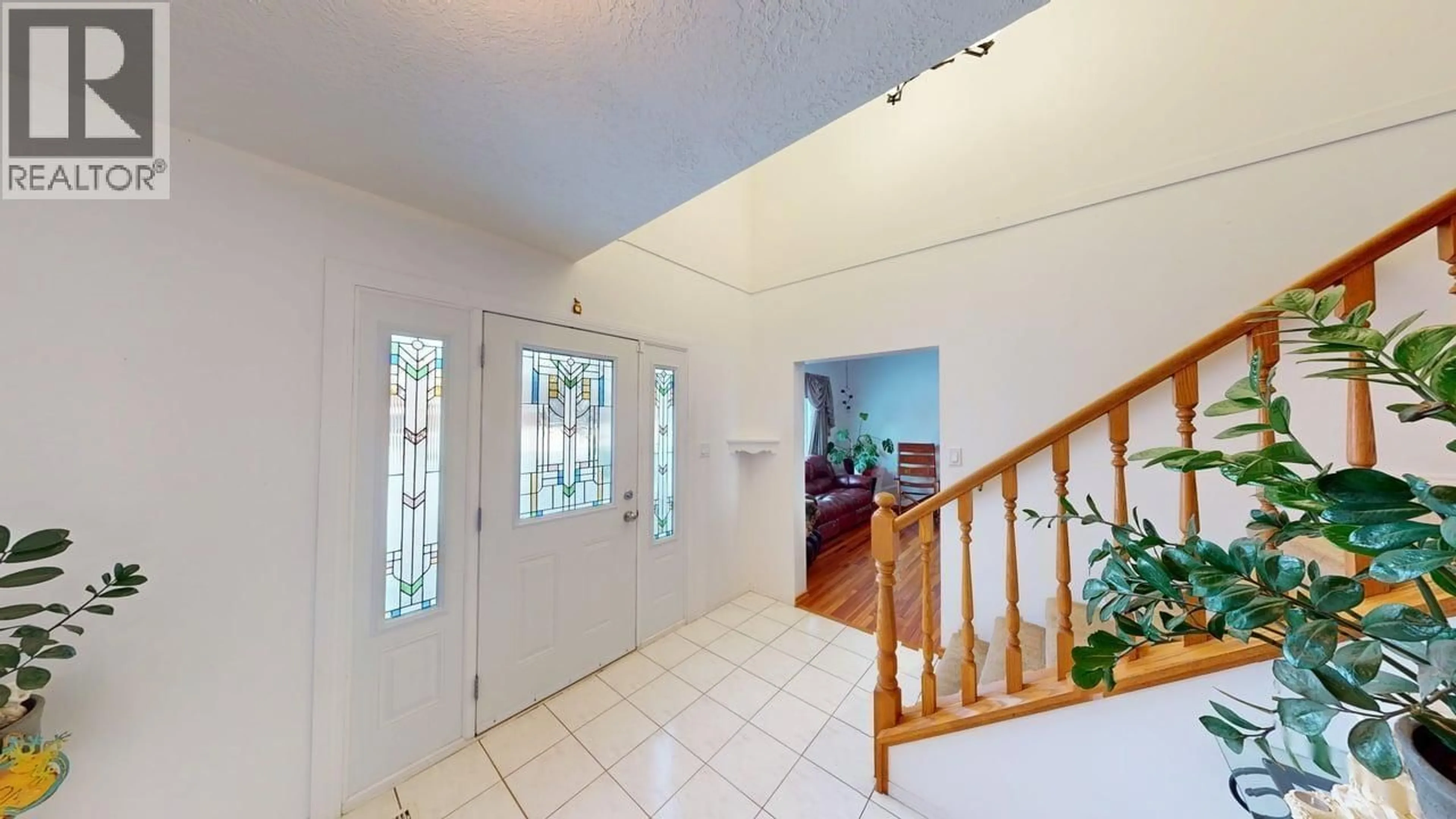 Indoor foyer for 10608 104 STREET, Fort St. John British Columbia V1J5C4