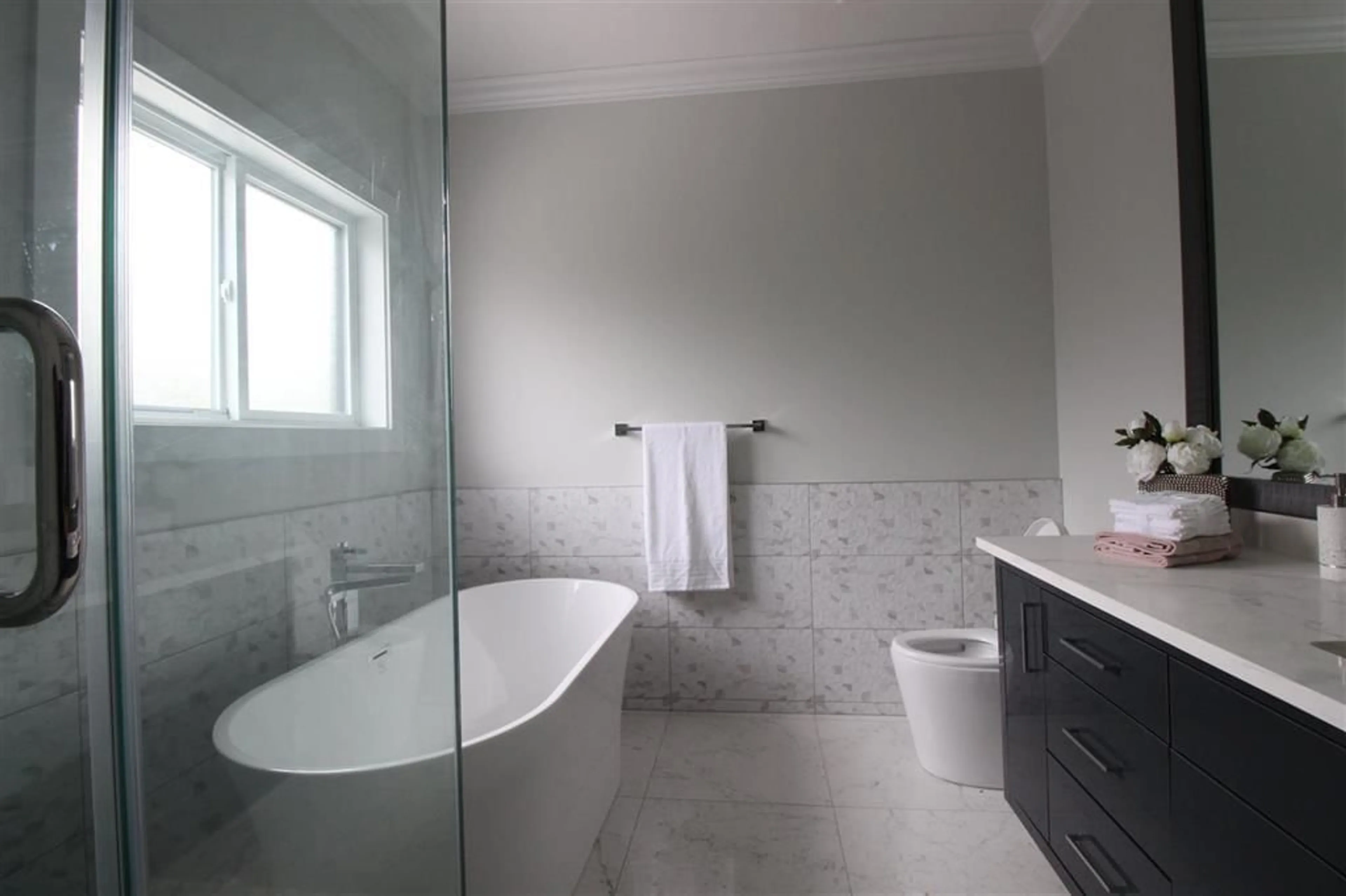 Contemporary bathroom, ceramic/tile floor for 16668 31B AVENUE, Surrey British Columbia V3Z0P9