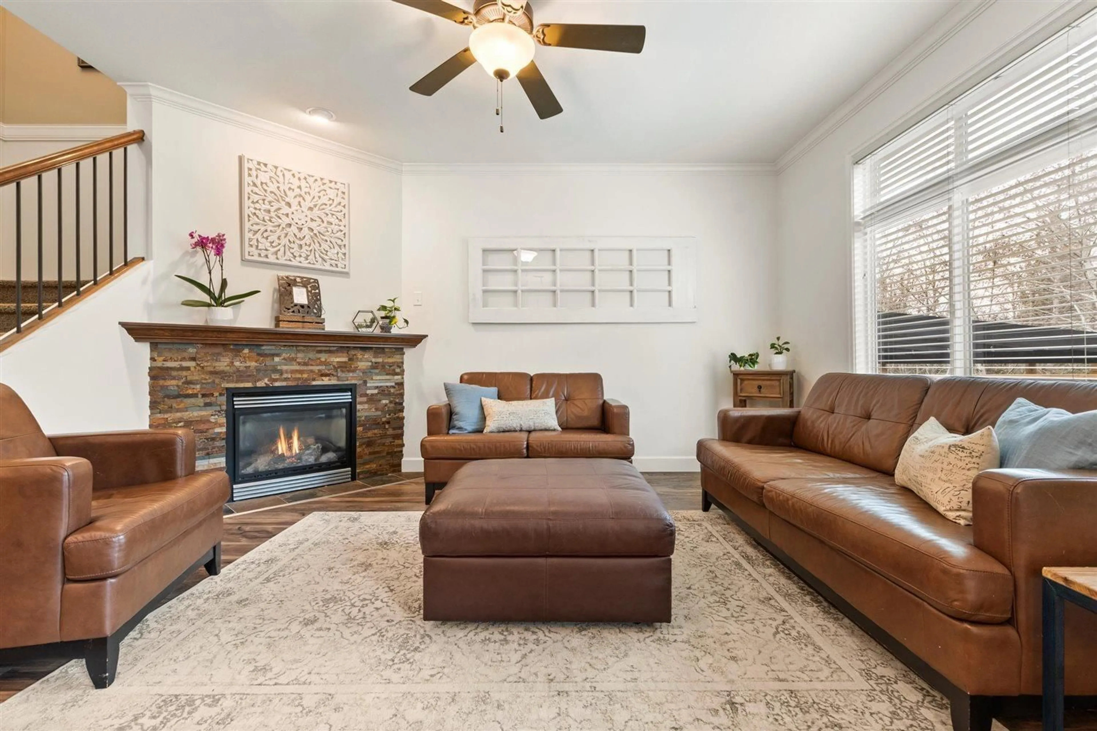 Living room with furniture, unknown for 23 - 46808 HUDSON ROAD, Chilliwack British Columbia V2R0L4