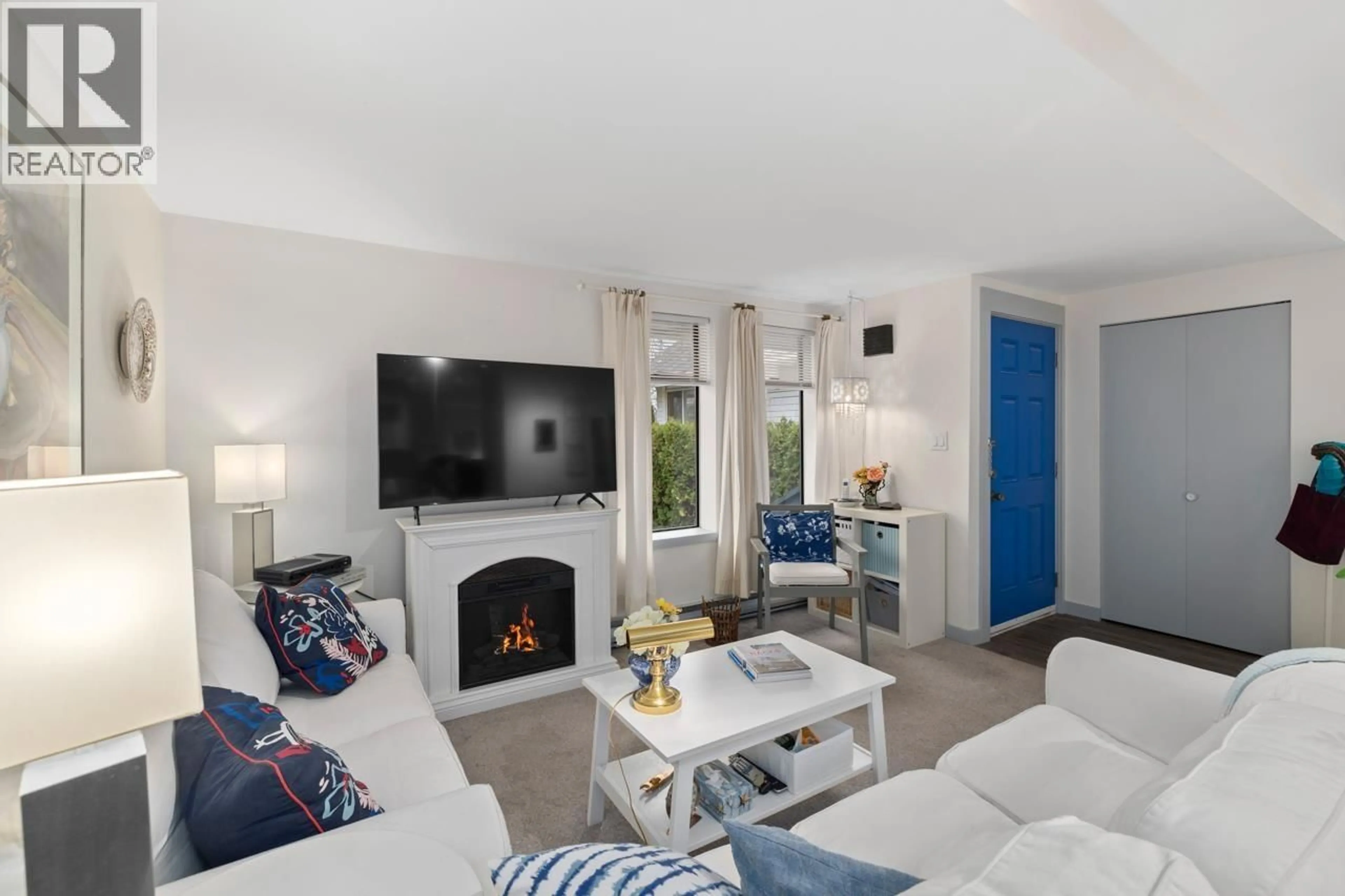 Living room with furniture, unknown for 2730 POINT GREY ROAD, Vancouver British Columbia V6K1A6