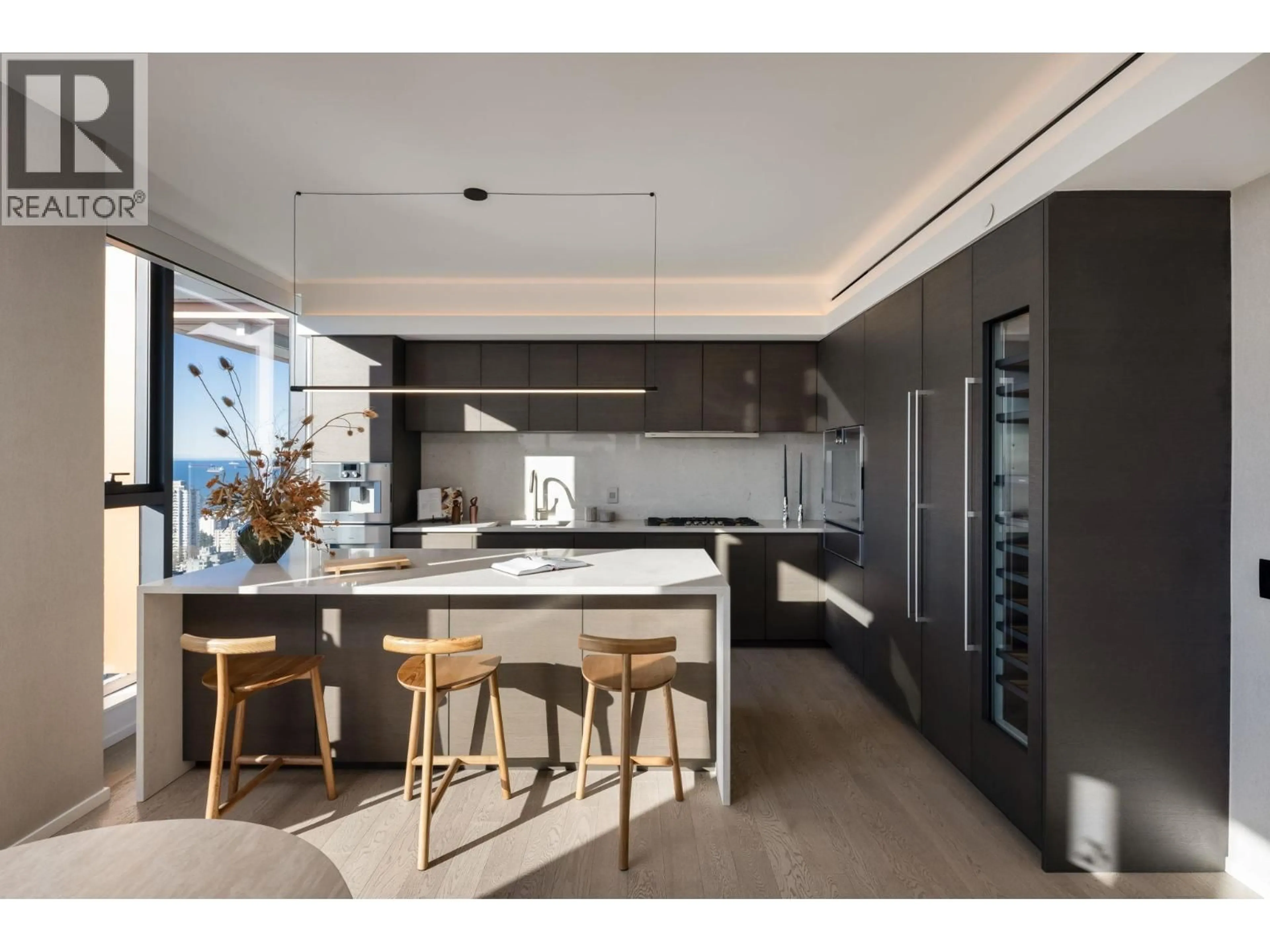 Contemporary kitchen, unknown for 3102 - 1482 ROBSON STREET, Vancouver British Columbia V6G1B9