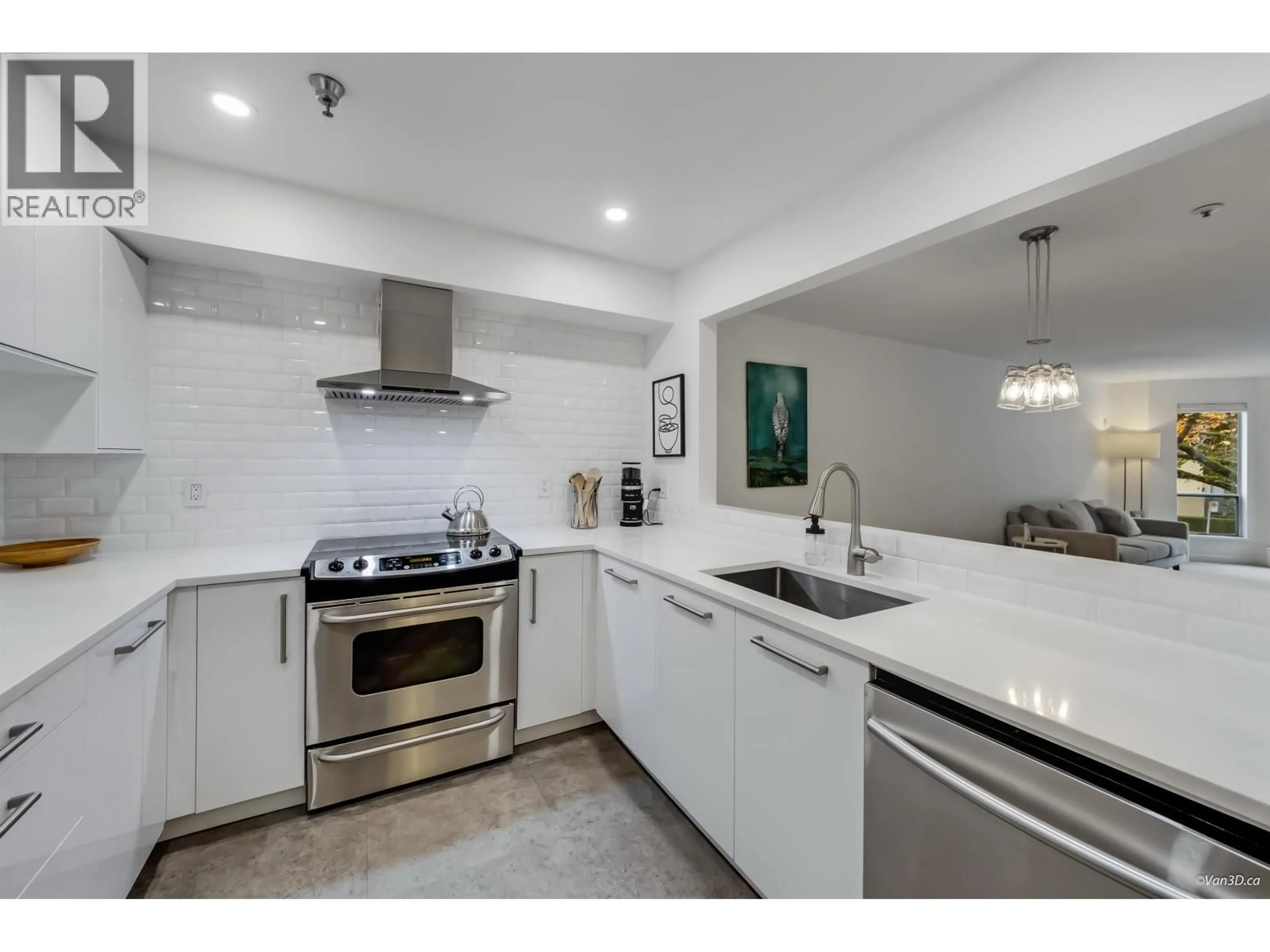 Standard kitchen, ceramic/tile floor for 207 - 2288 12TH AVENUE, Vancouver British Columbia V6K4R2