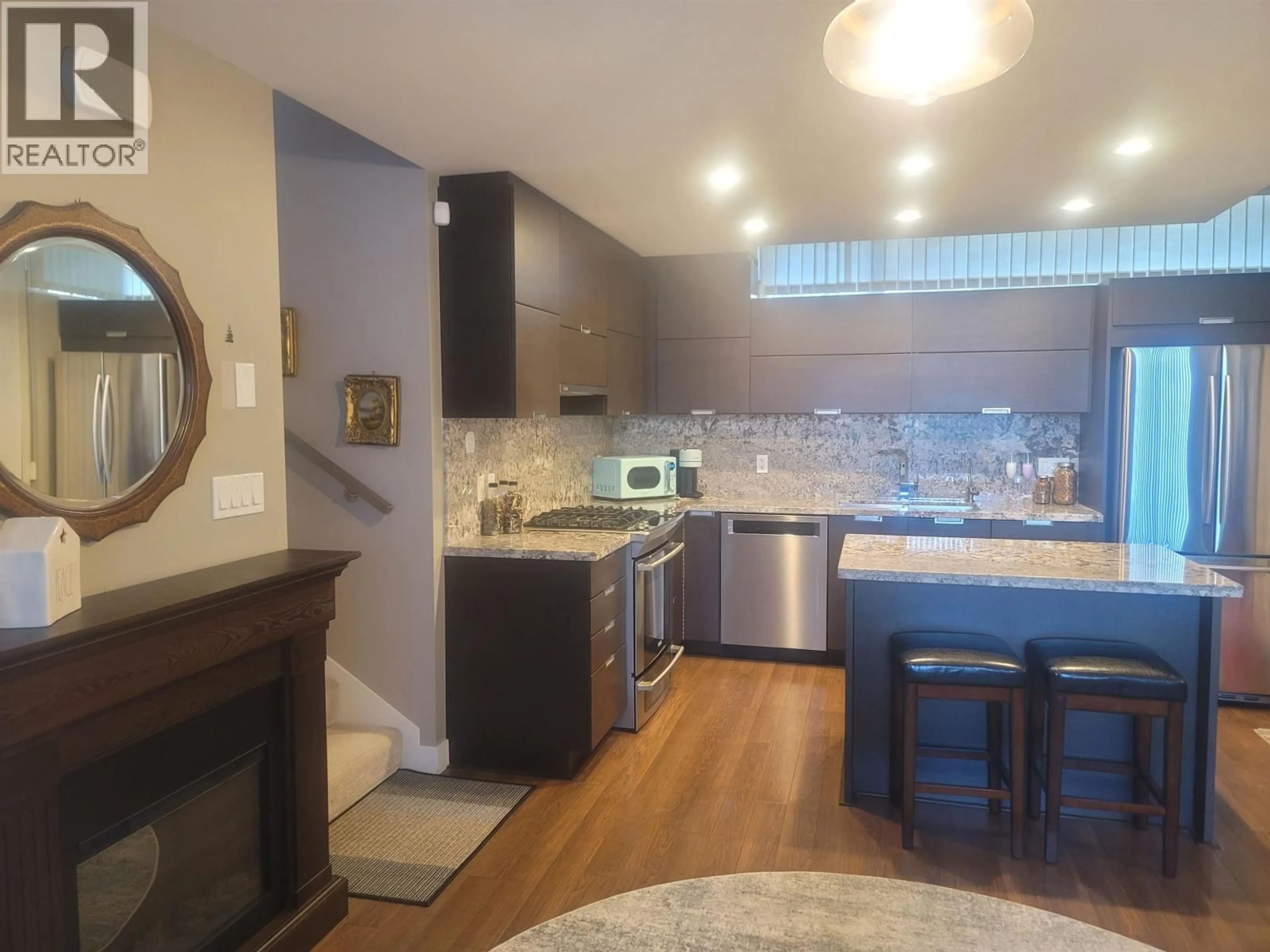 Open concept kitchen, unknown for TH2 - 2077 ROSSER AVENUE, Burnaby British Columbia V5C0G6