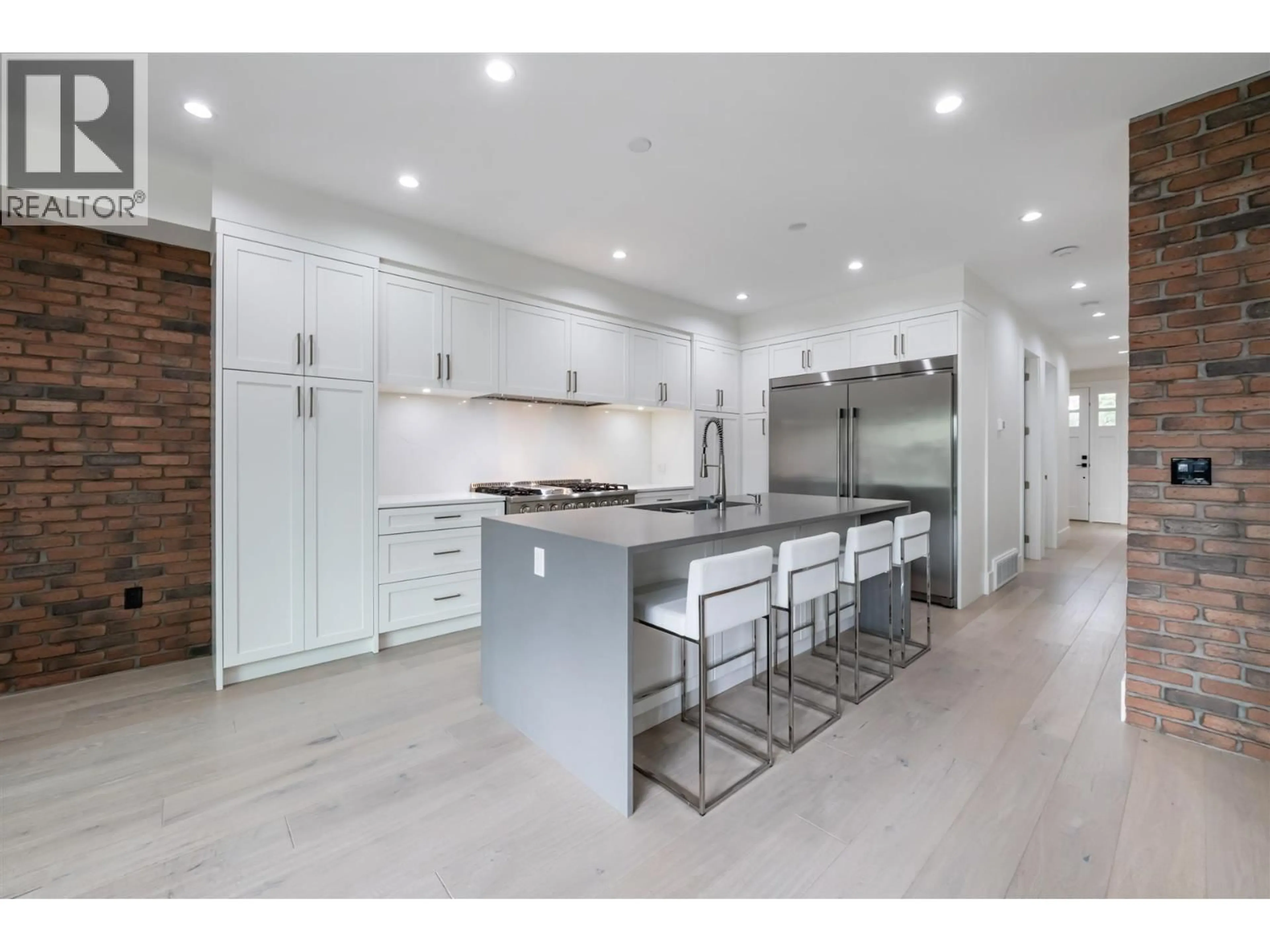Open concept kitchen, unknown for 6220 LOCHDALE STREET, Burnaby British Columbia V5B2M5