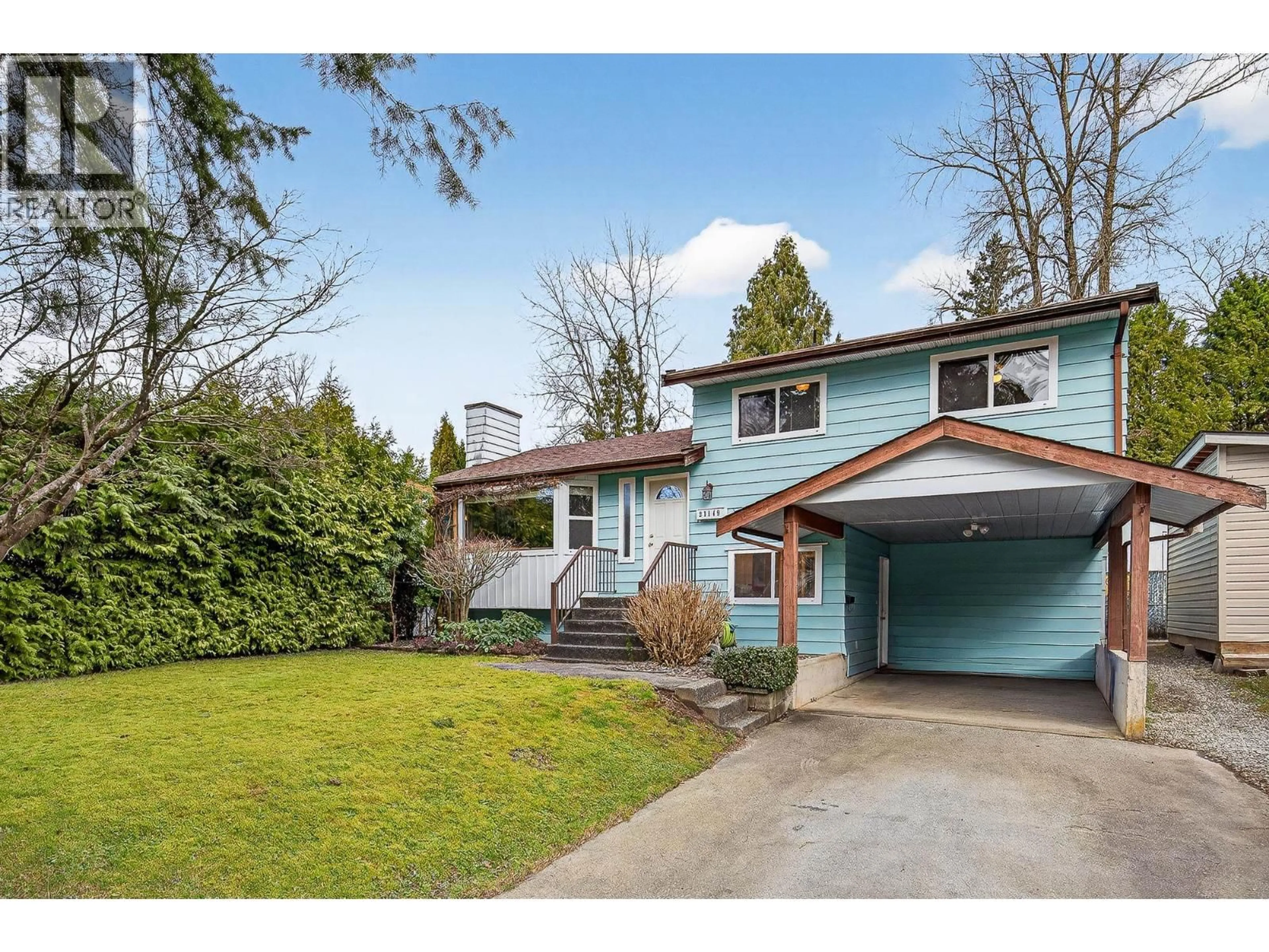 Home with vinyl exterior material, street for 21149 GLENWOOD AVENUE, Maple Ridge British Columbia V2X8L1