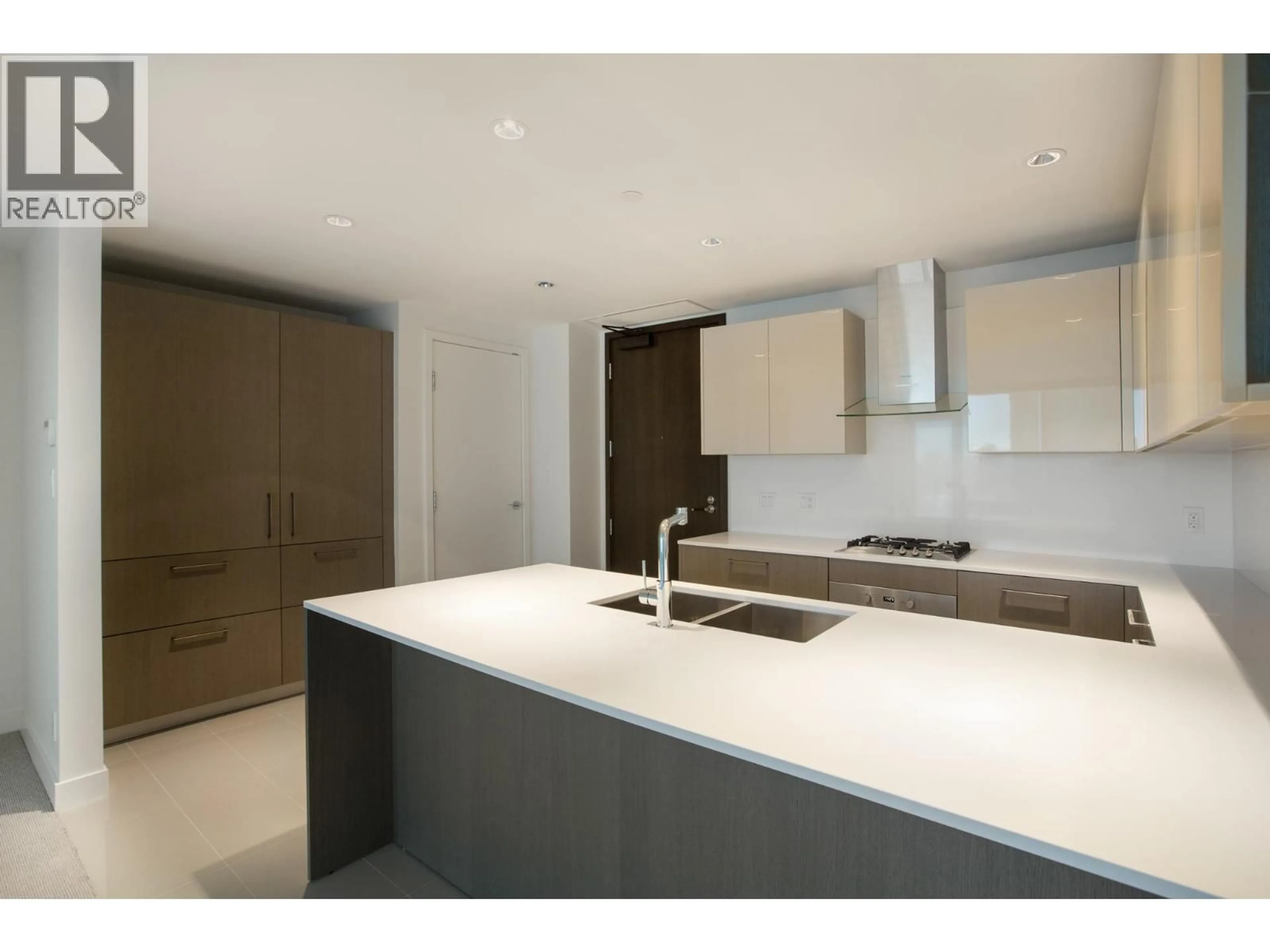 Contemporary kitchen, unknown for 305 - 6611 PEARSON WAY, Richmond British Columbia V7C0C3