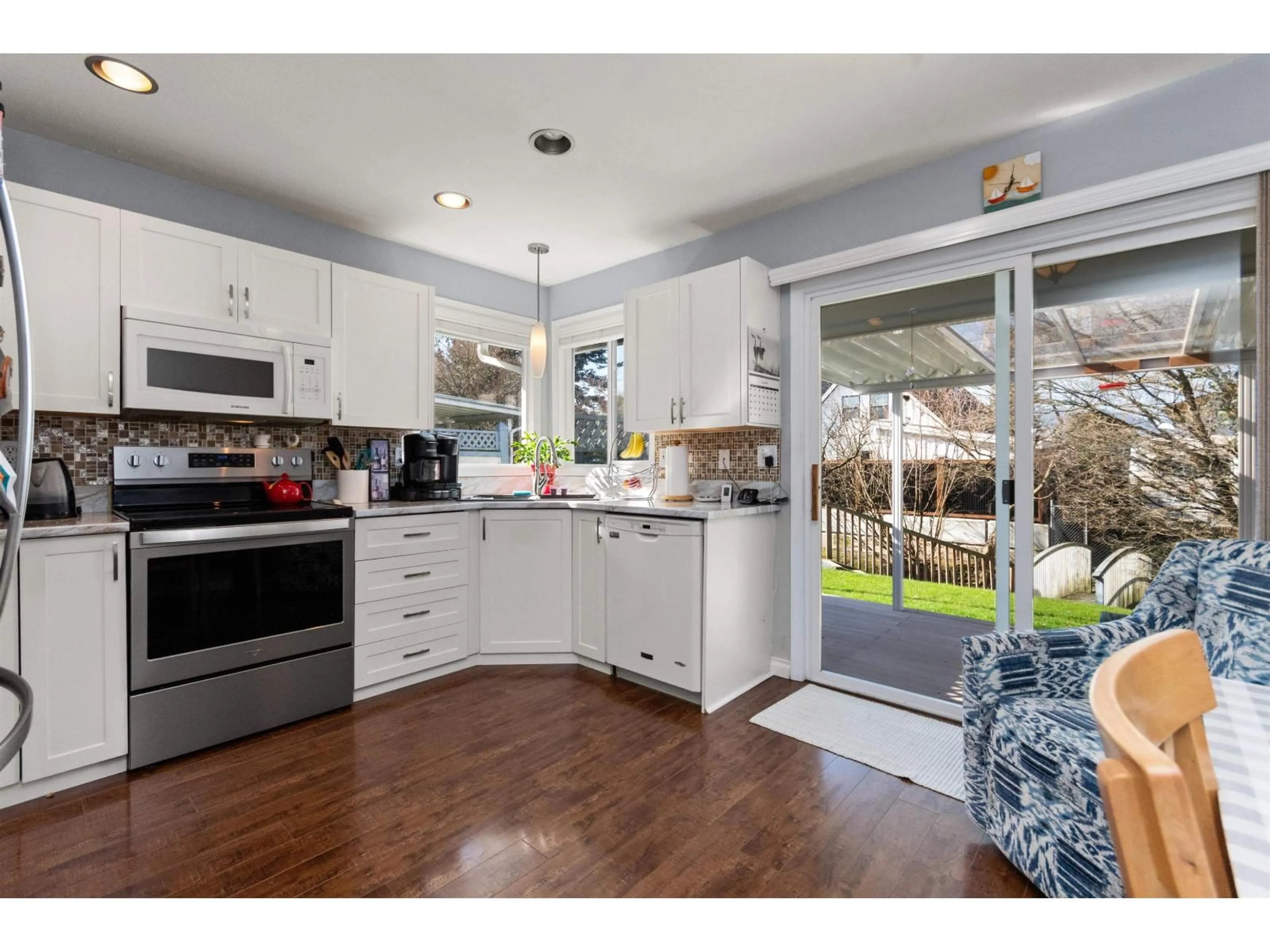 Open concept kitchen, unknown for 31 - 45175 WELLS ROAD, Chilliwack British Columbia V2R3K7