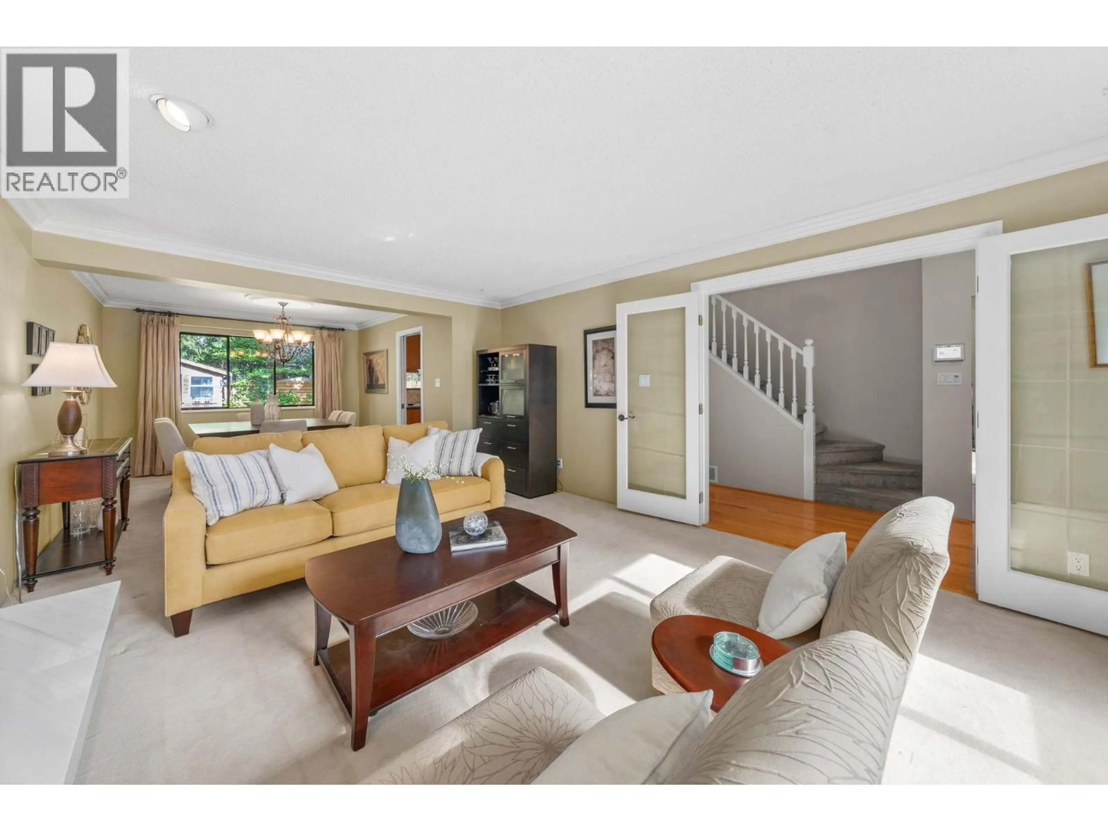 Living room with furniture, unknown for 1168 CANYON BOULEVARD, North Vancouver British Columbia V7R2K4