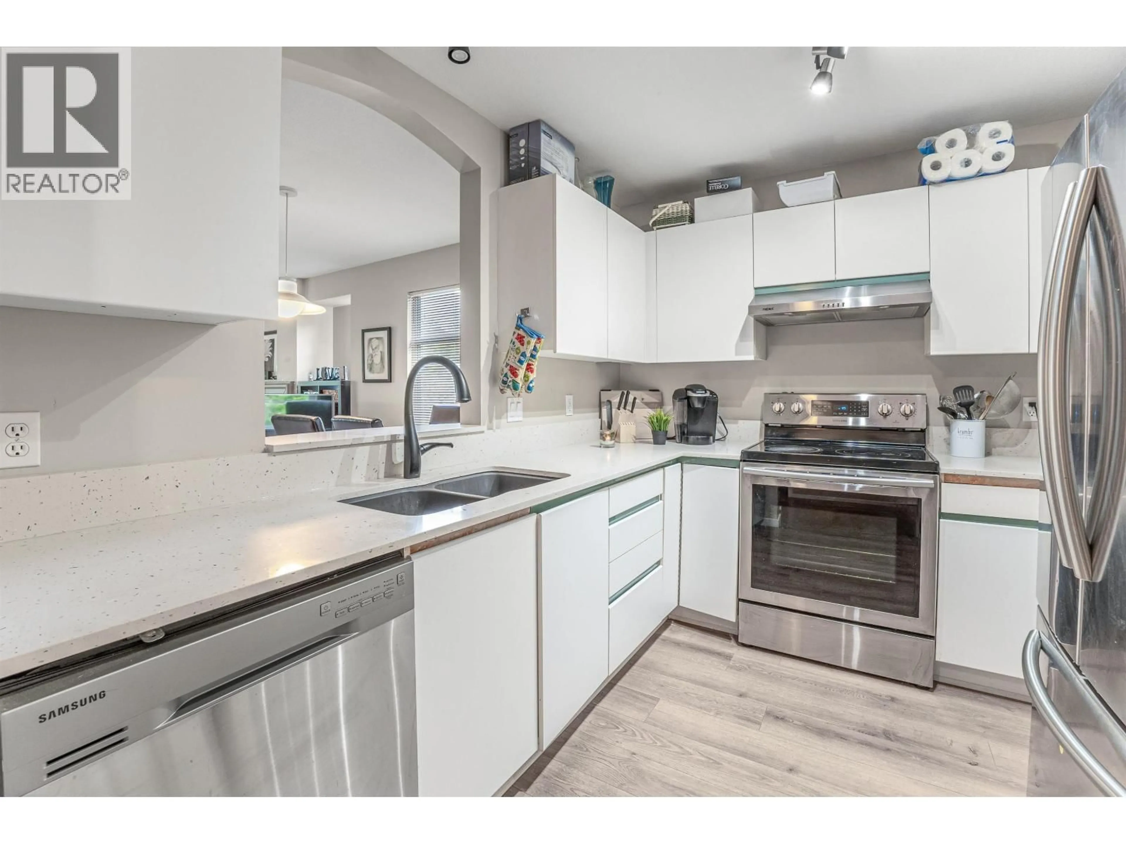 Open concept kitchen, unknown for 216 - 8220 JONES ROAD, Richmond British Columbia V6Y3Z7