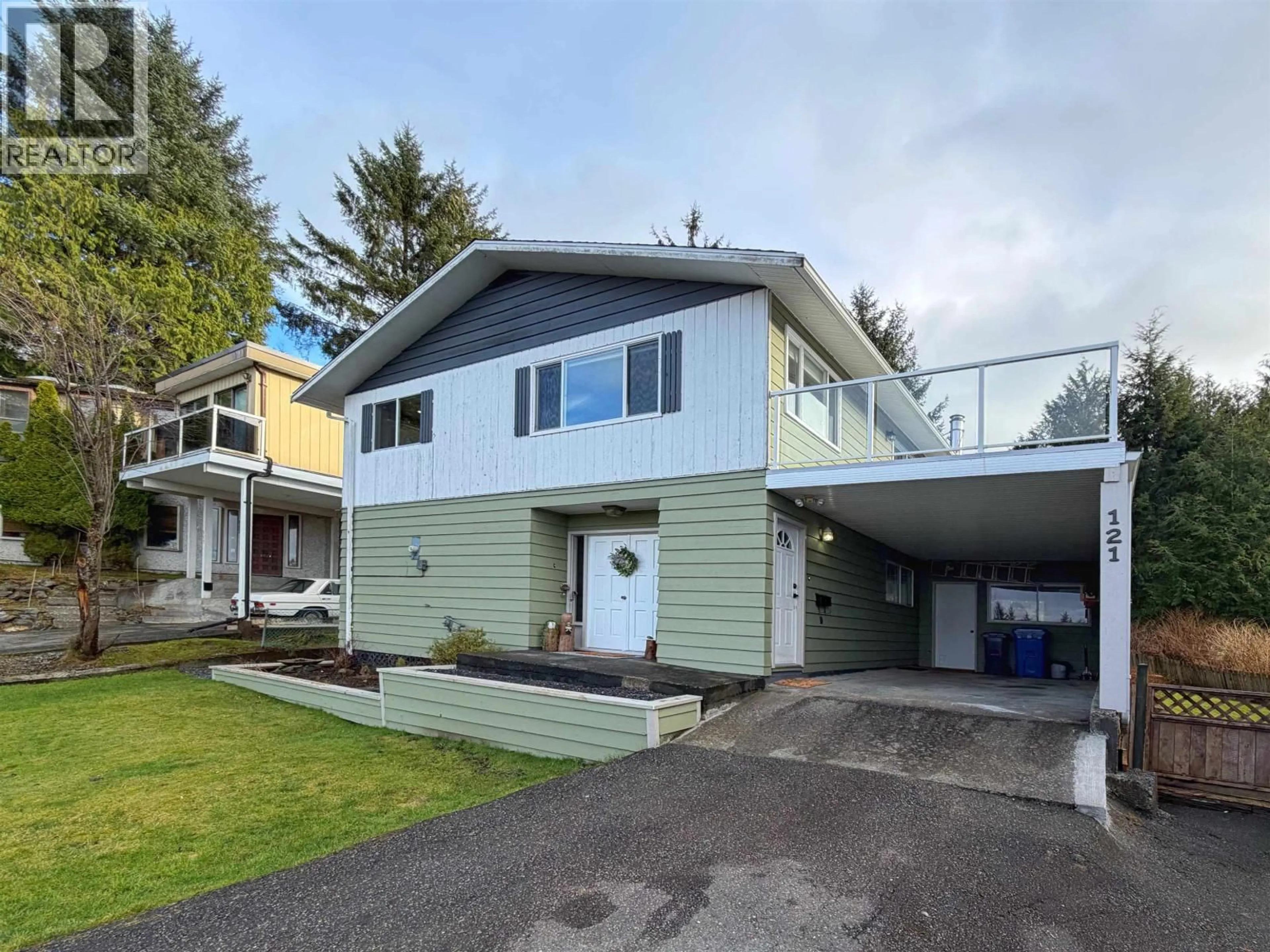 Home with vinyl exterior material, street for 121 CADE PLACE, Prince Rupert British Columbia V8J3S6