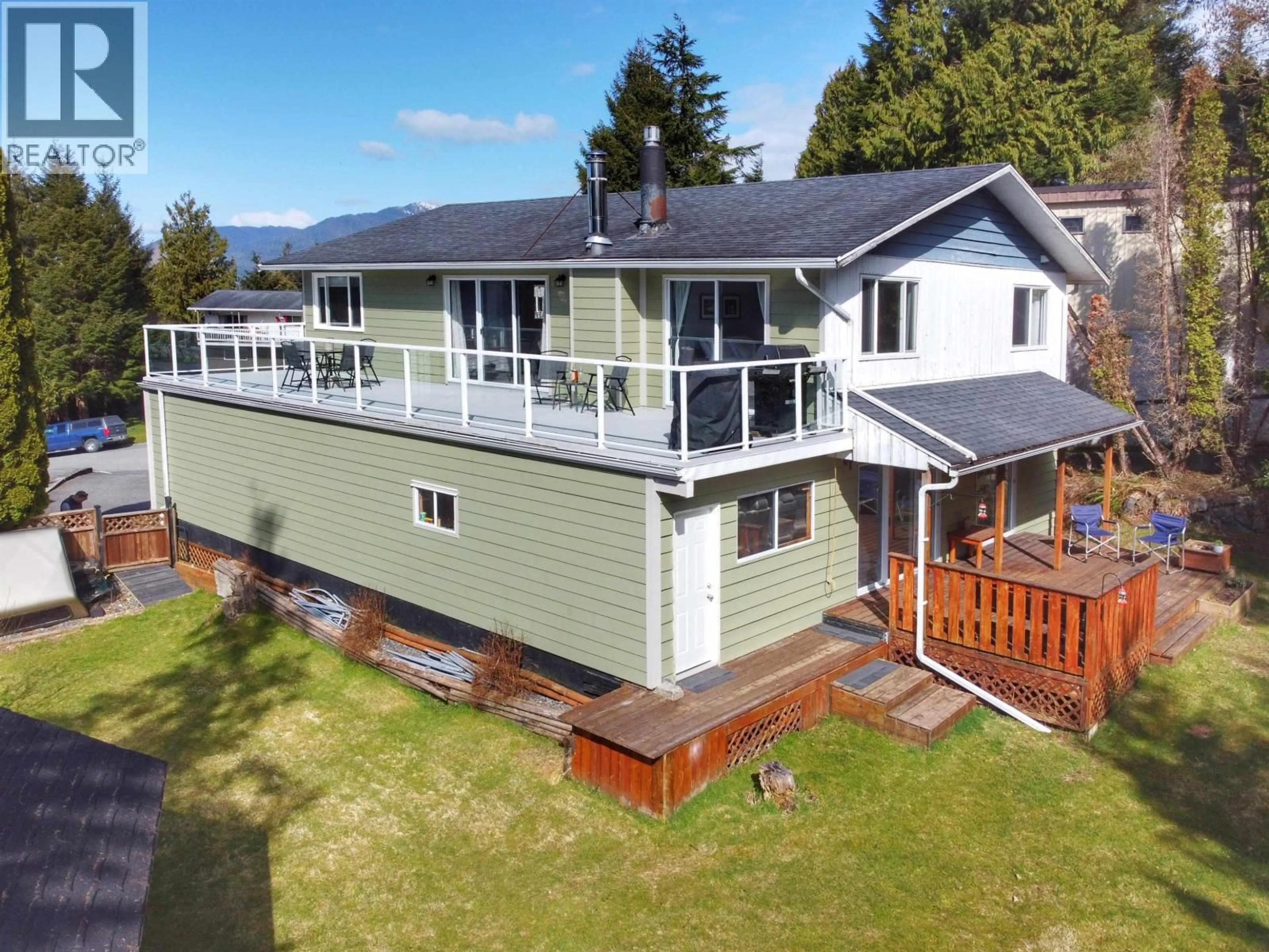A pic from outside/outdoor area/front of a property/back of a property/a pic from drone, mountain view for 121 CADE PLACE, Prince Rupert British Columbia V8J3S6