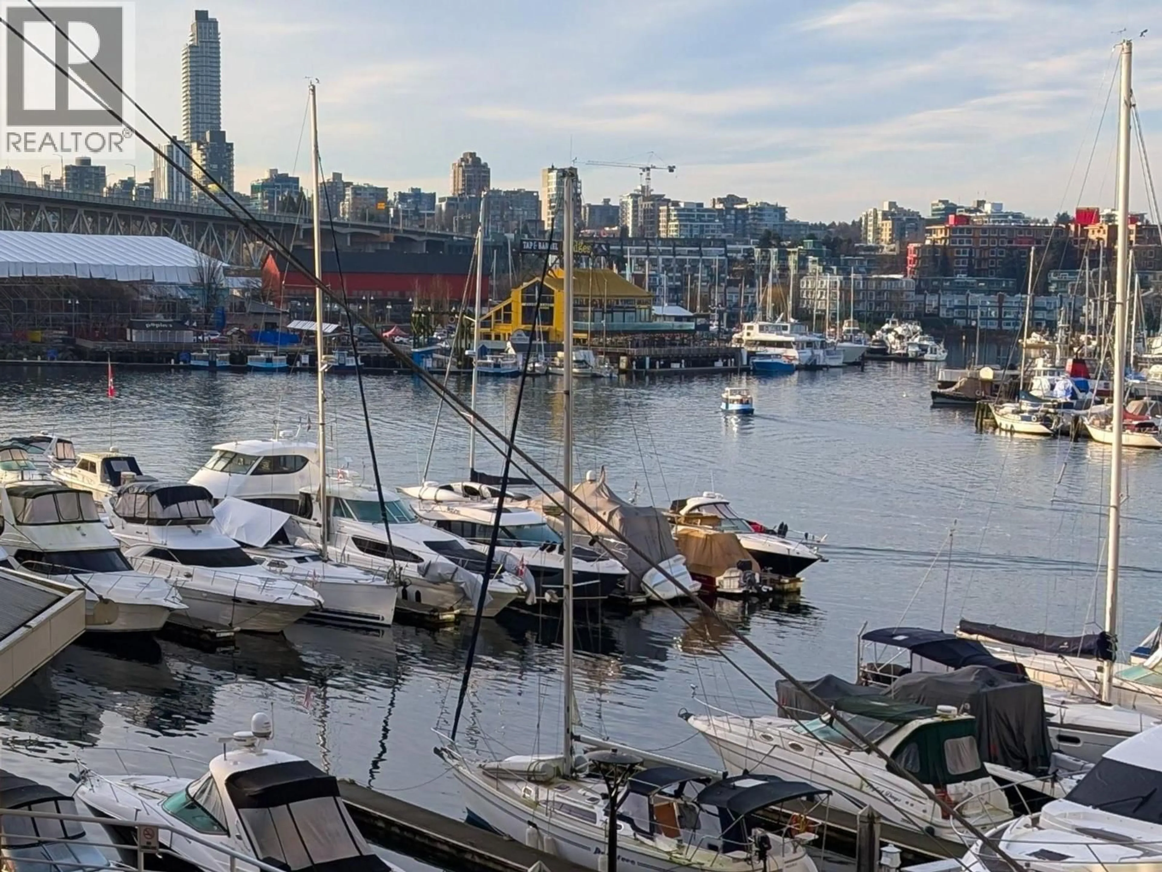 Blurry image for 203 - 1008 BEACH AVENUE, Vancouver British Columbia V6E1T7