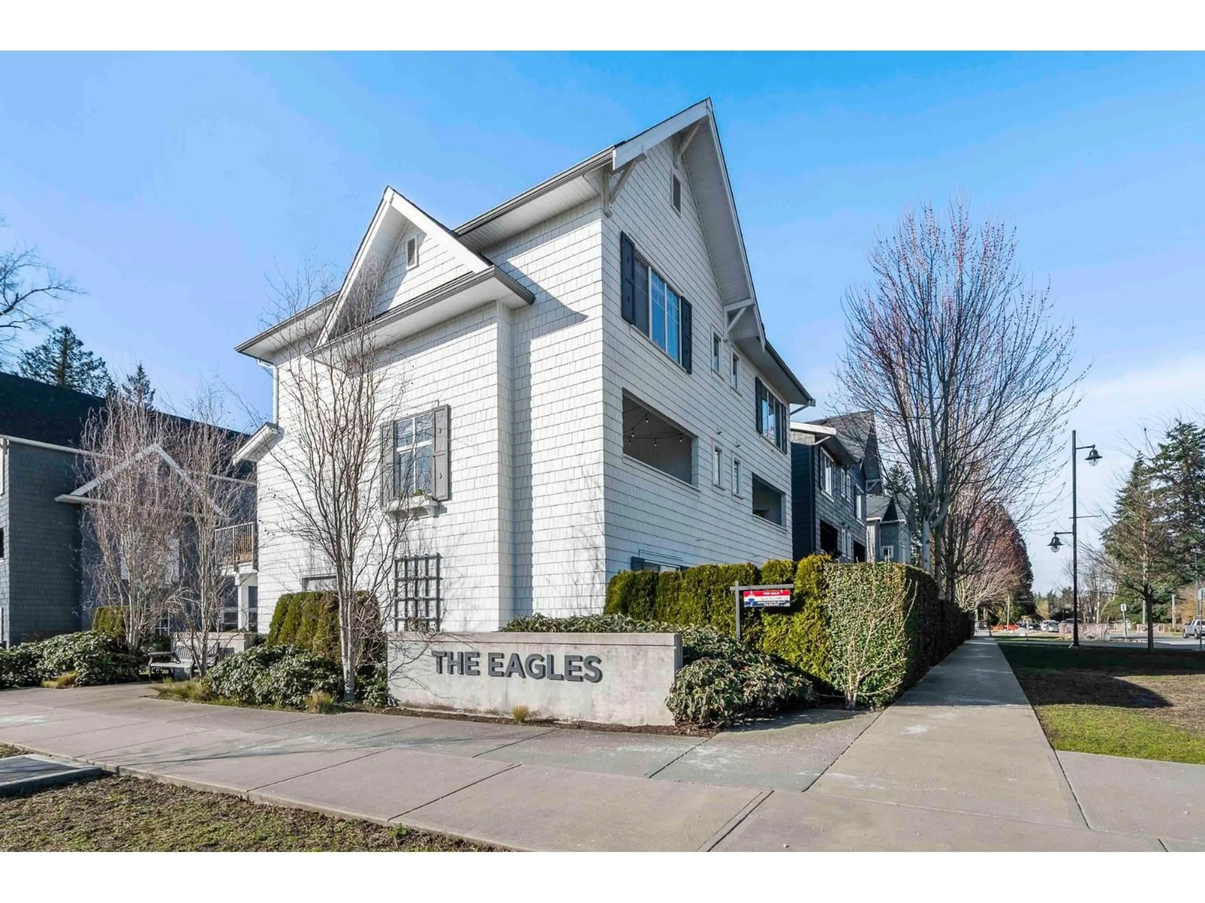 Home with vinyl exterior material, street for 4 - 127 172 STREET, Surrey British Columbia V3Z0W9