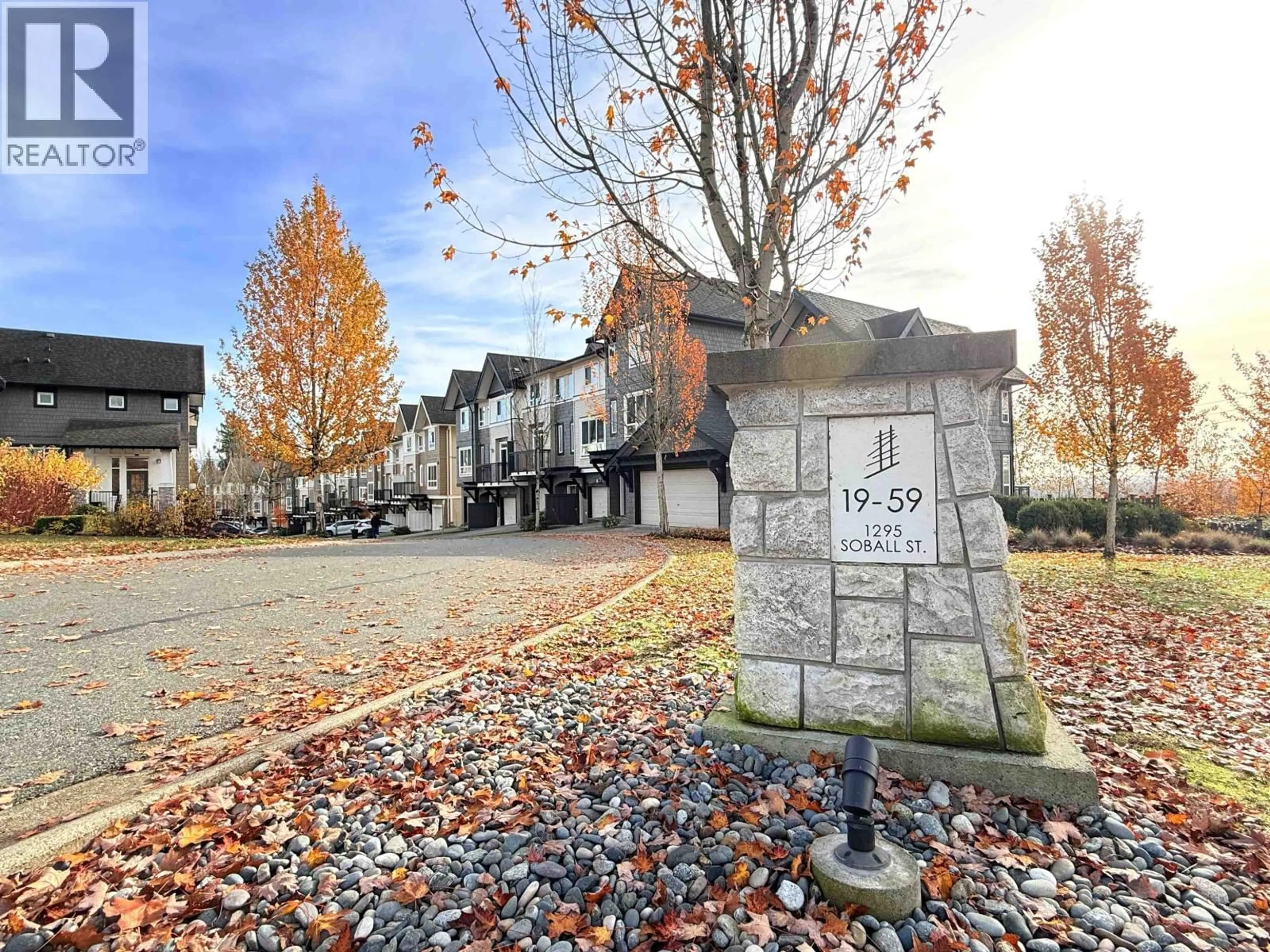 Patio, street for 46 - 1295 SOBALL STREET, Coquitlam British Columbia V3E0G9