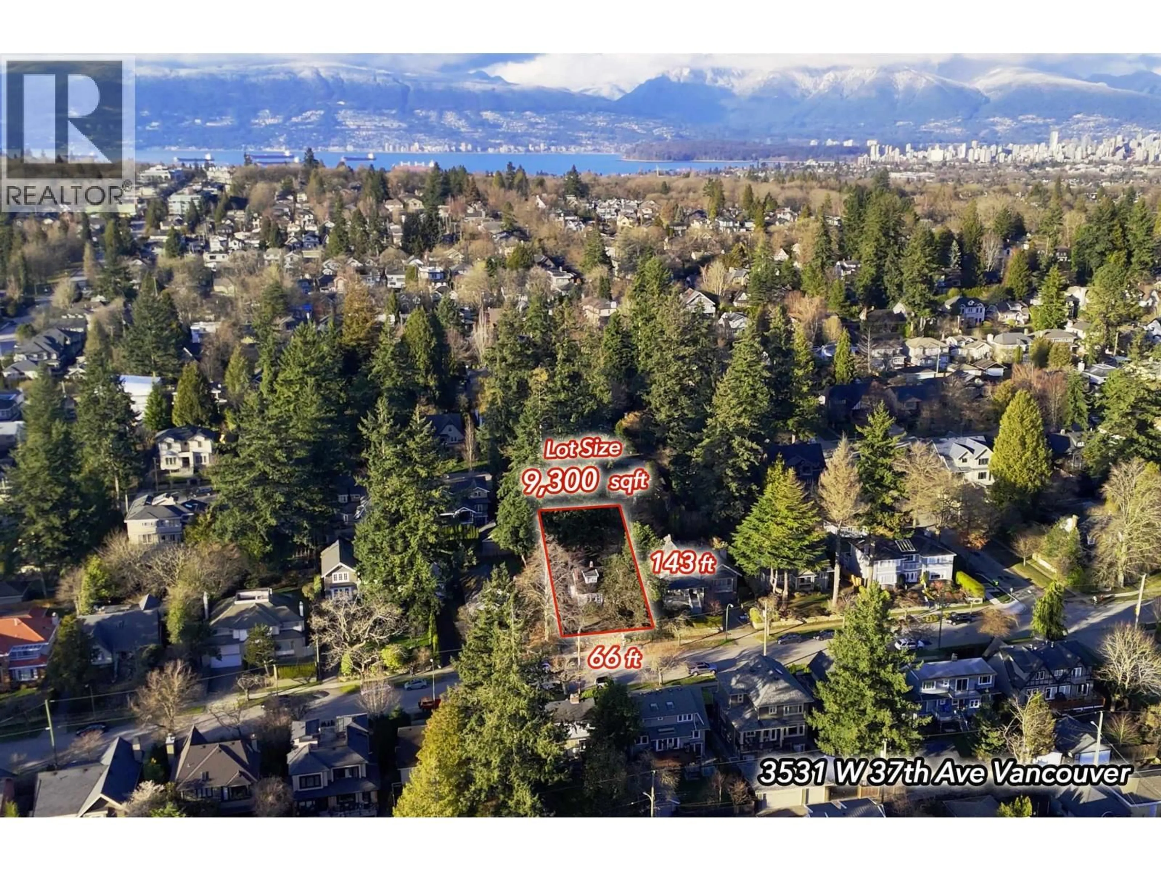 A pic from outside/outdoor area/front of a property/back of a property/a pic from drone, mountain view for 3531 37TH AVENUE, Vancouver British Columbia V6N2V7