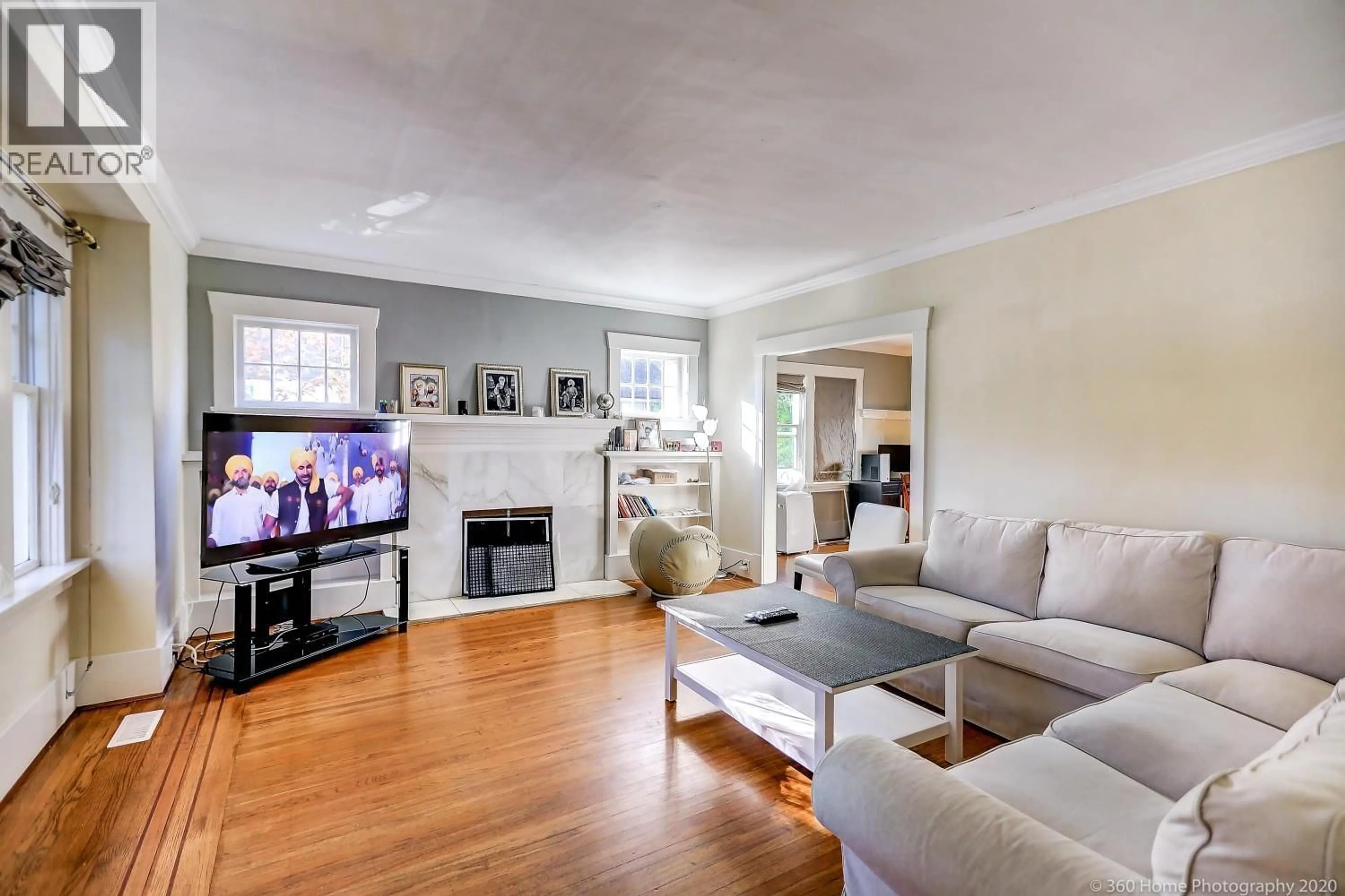 Living room with furniture, unknown for 3531 37TH AVENUE, Vancouver British Columbia V6N2V7