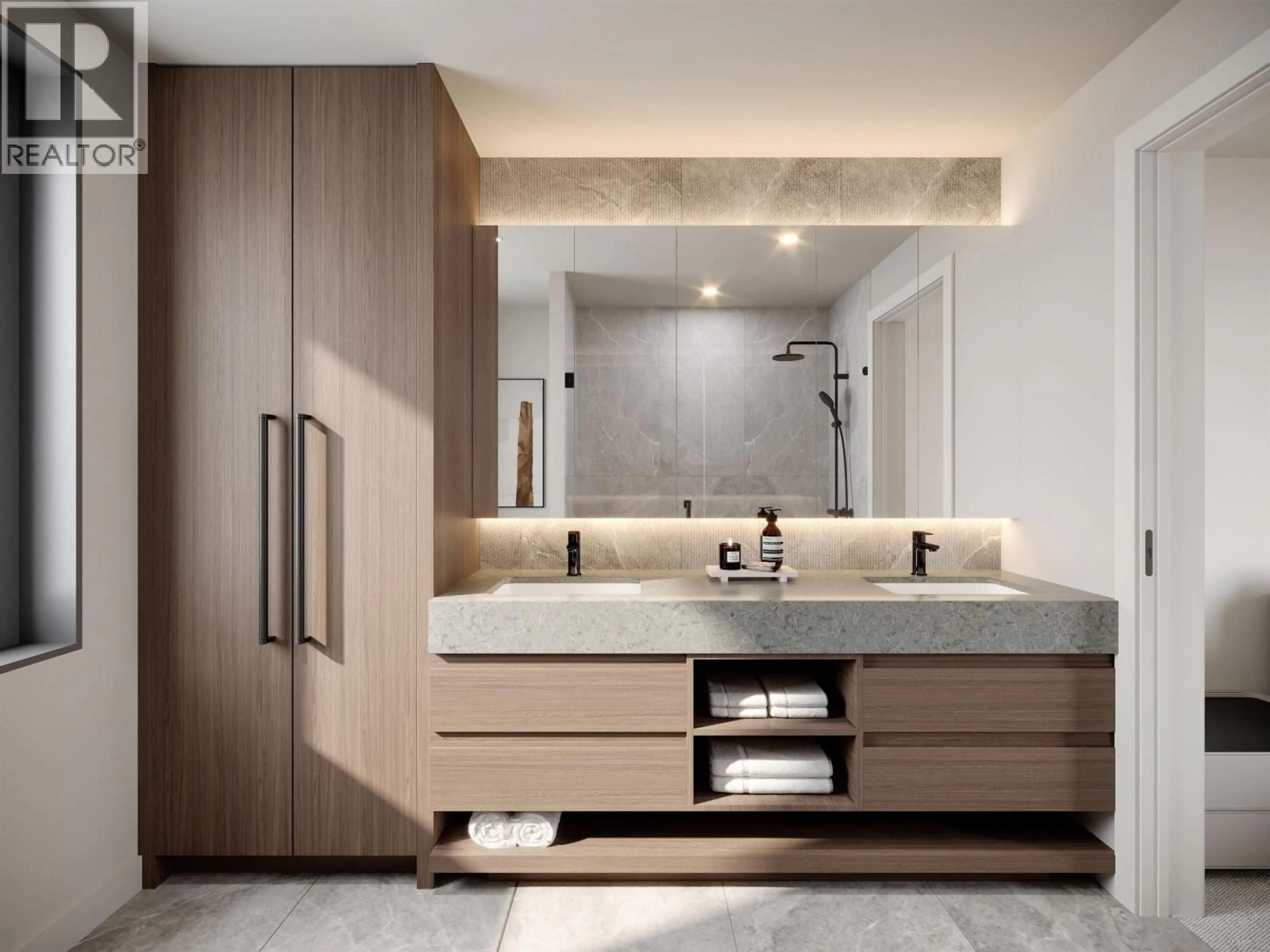 Contemporary bathroom, ceramic/tile floor for 18 - 1045 RIDGEWOOD DRIVE, North Vancouver British Columbia V7R1H9