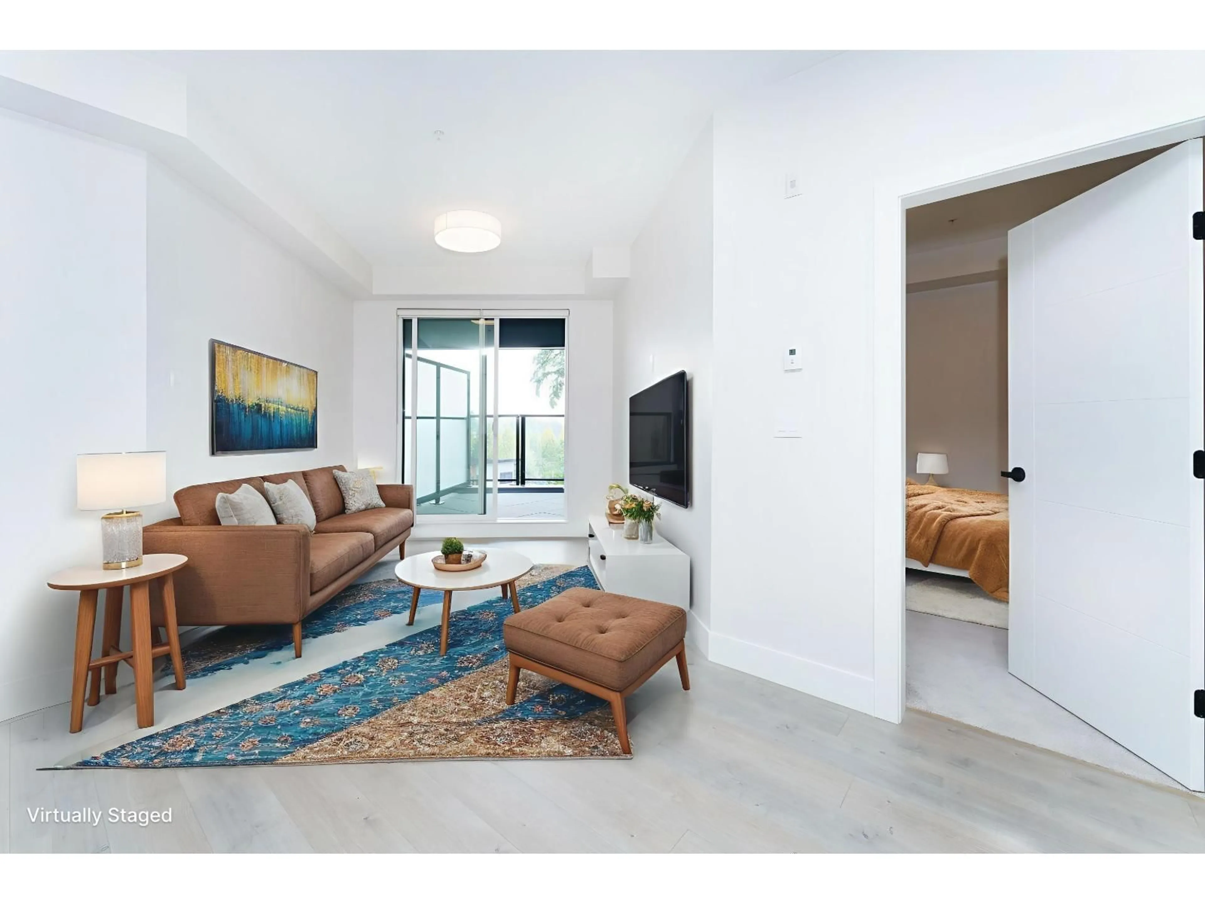 Living room with furniture, unknown for 322 - 13458 95 AVENUE, Surrey British Columbia V3V0H1