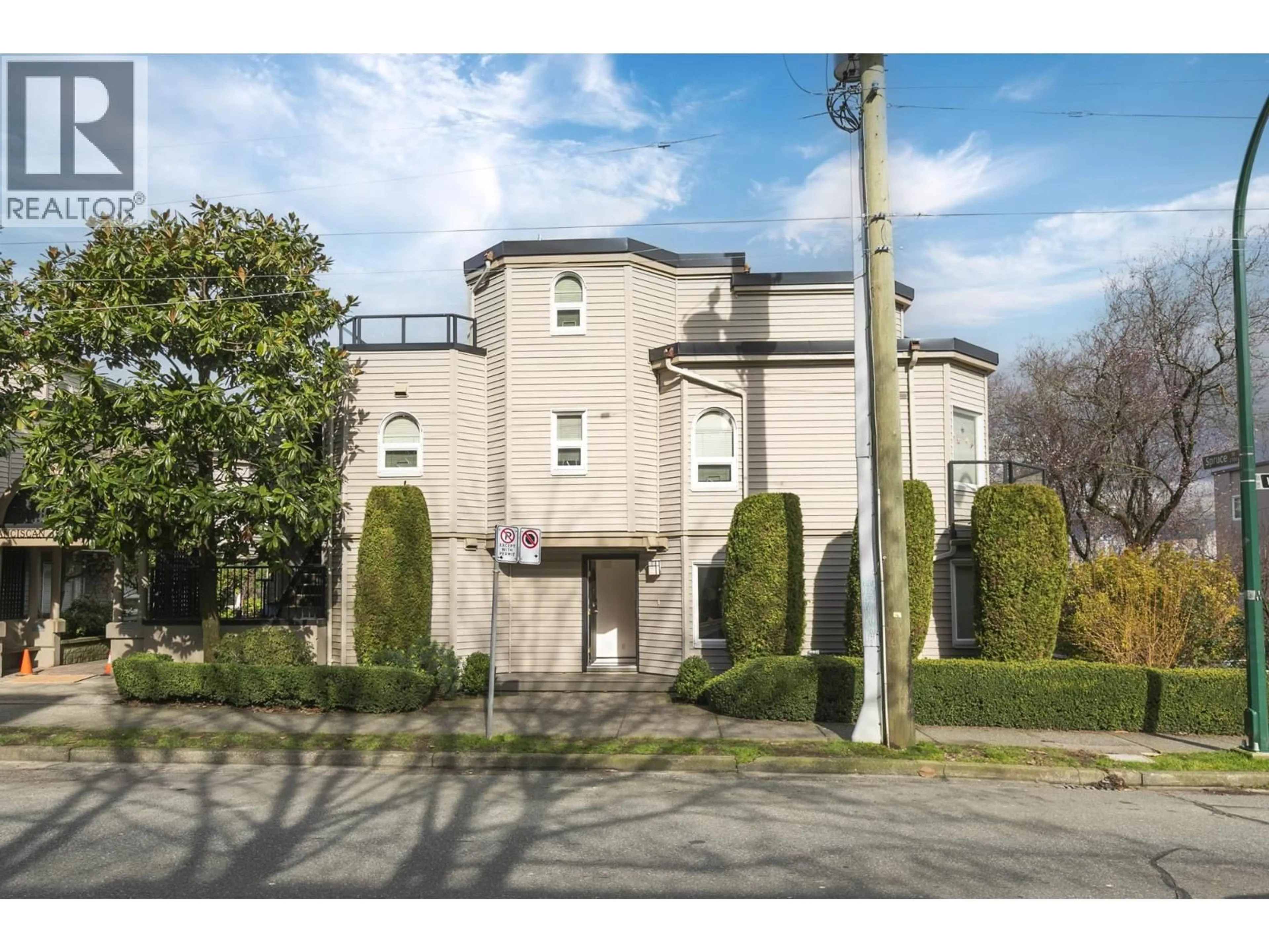 Unknown for 6 - 1101 8TH AVENUE, Vancouver British Columbia V6H1C5