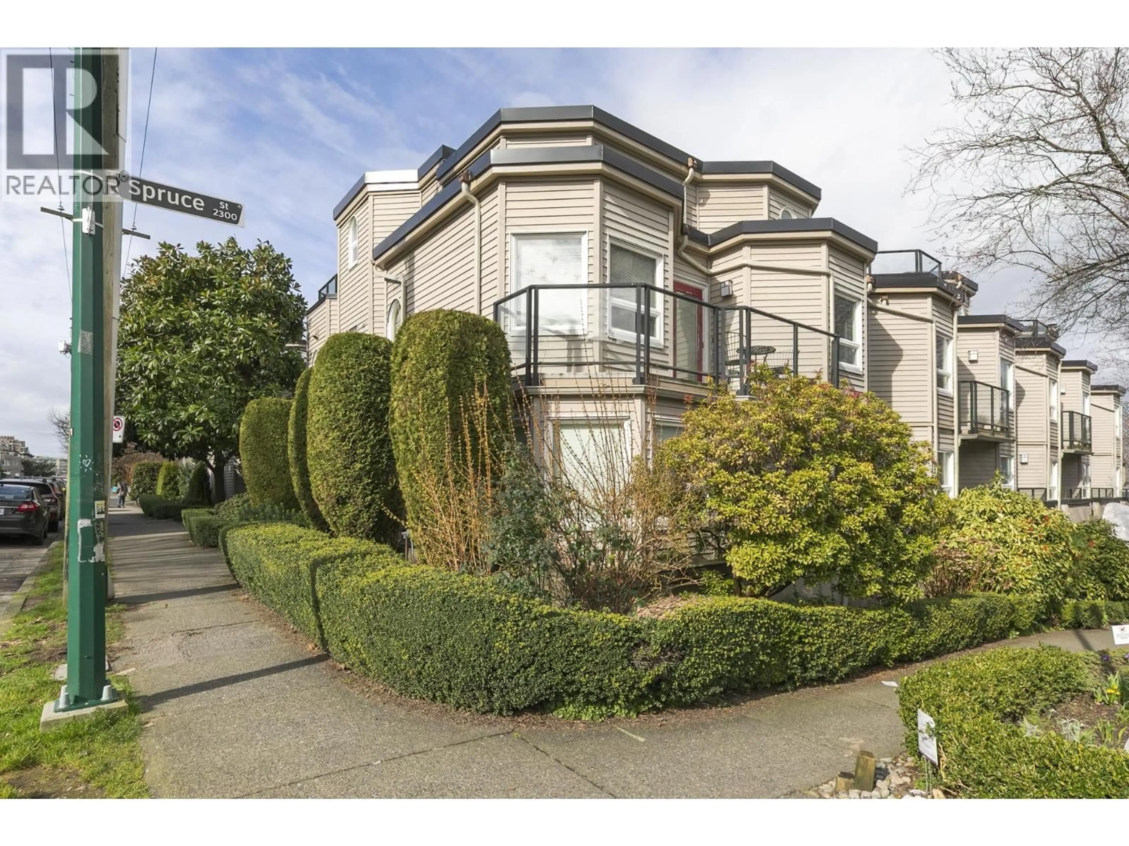 Unknown for 6 - 1101 8TH AVENUE, Vancouver British Columbia V6H1C5