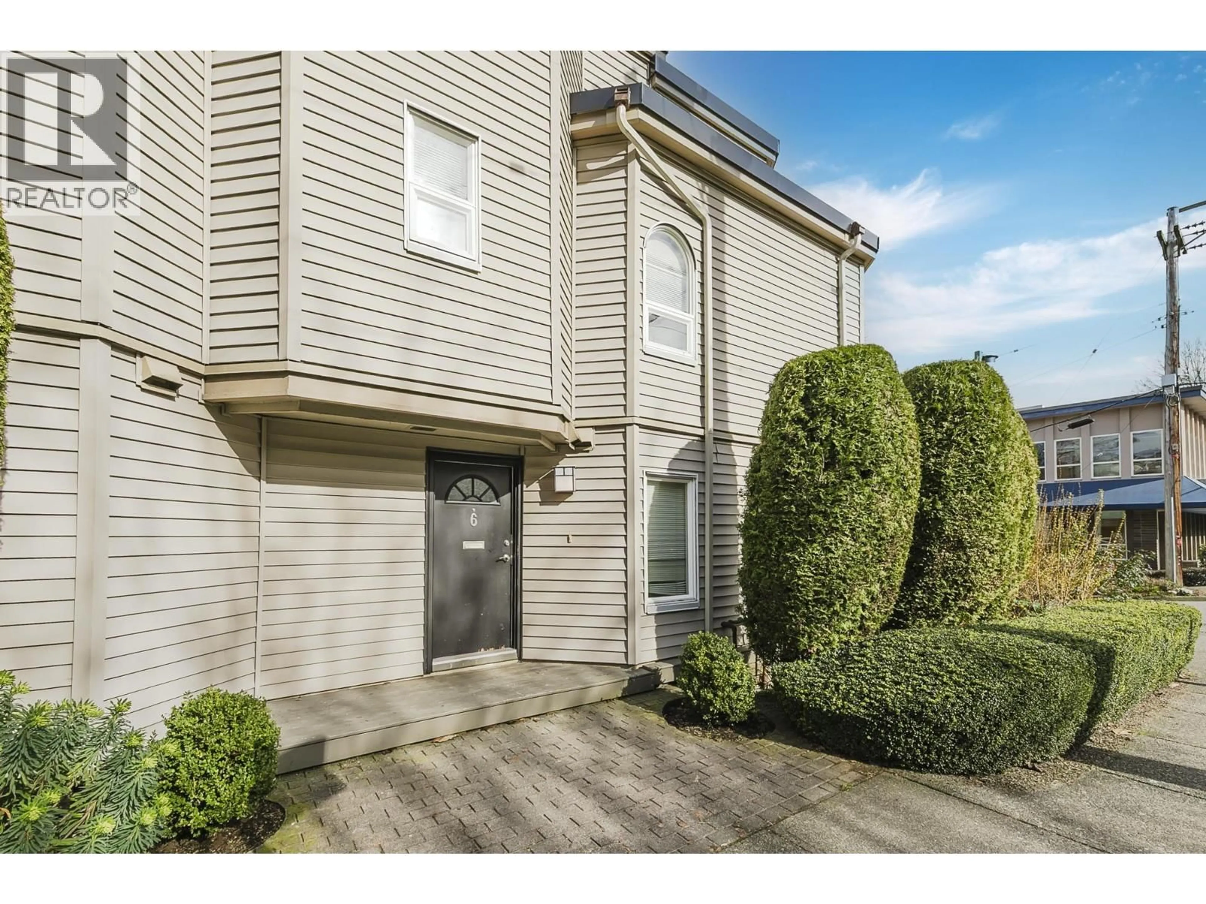 Unknown for 6 - 1101 8TH AVENUE, Vancouver British Columbia V6H1C5