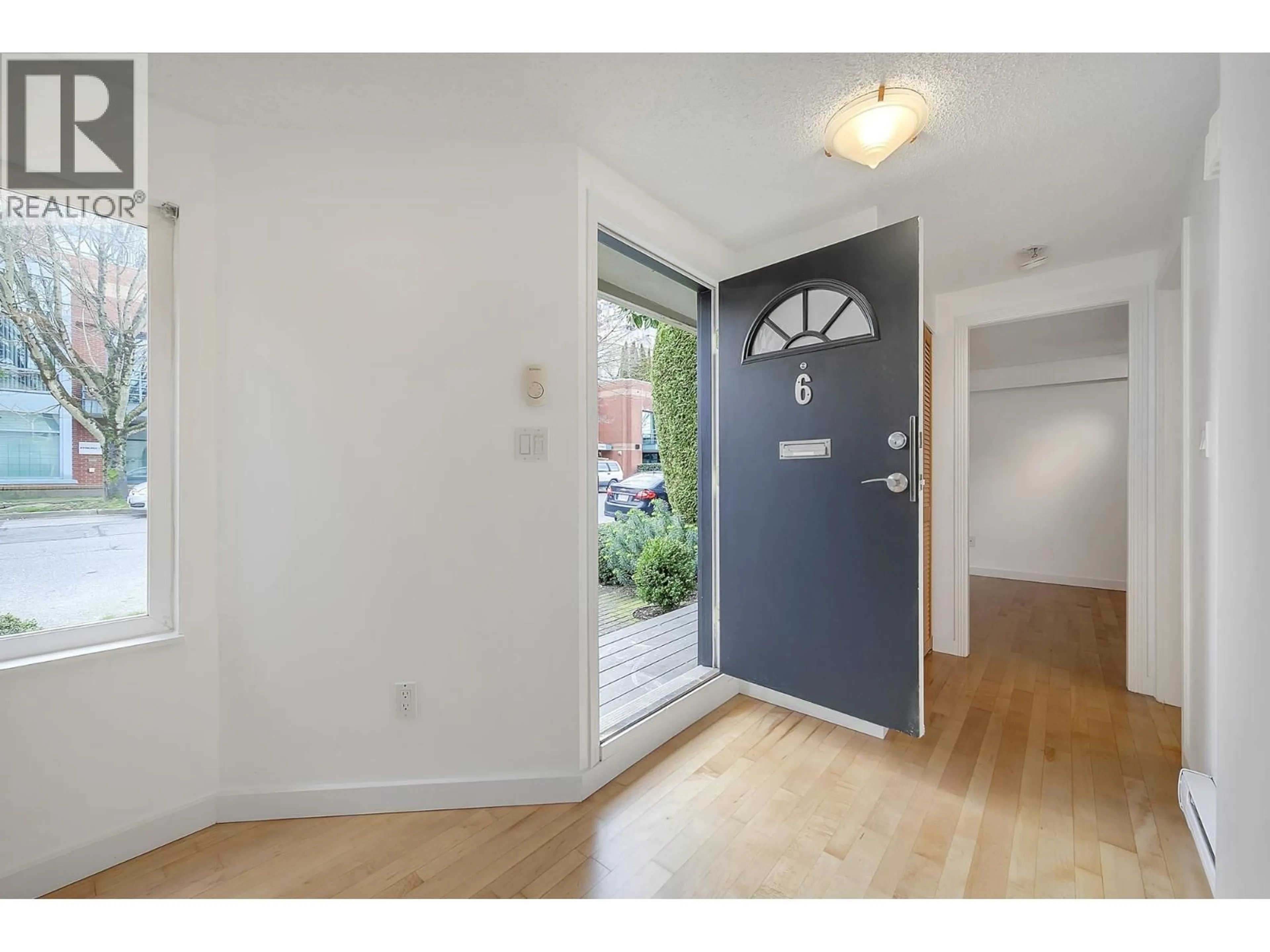 Indoor entryway for 6 - 1101 8TH AVENUE, Vancouver British Columbia V6H1C5
