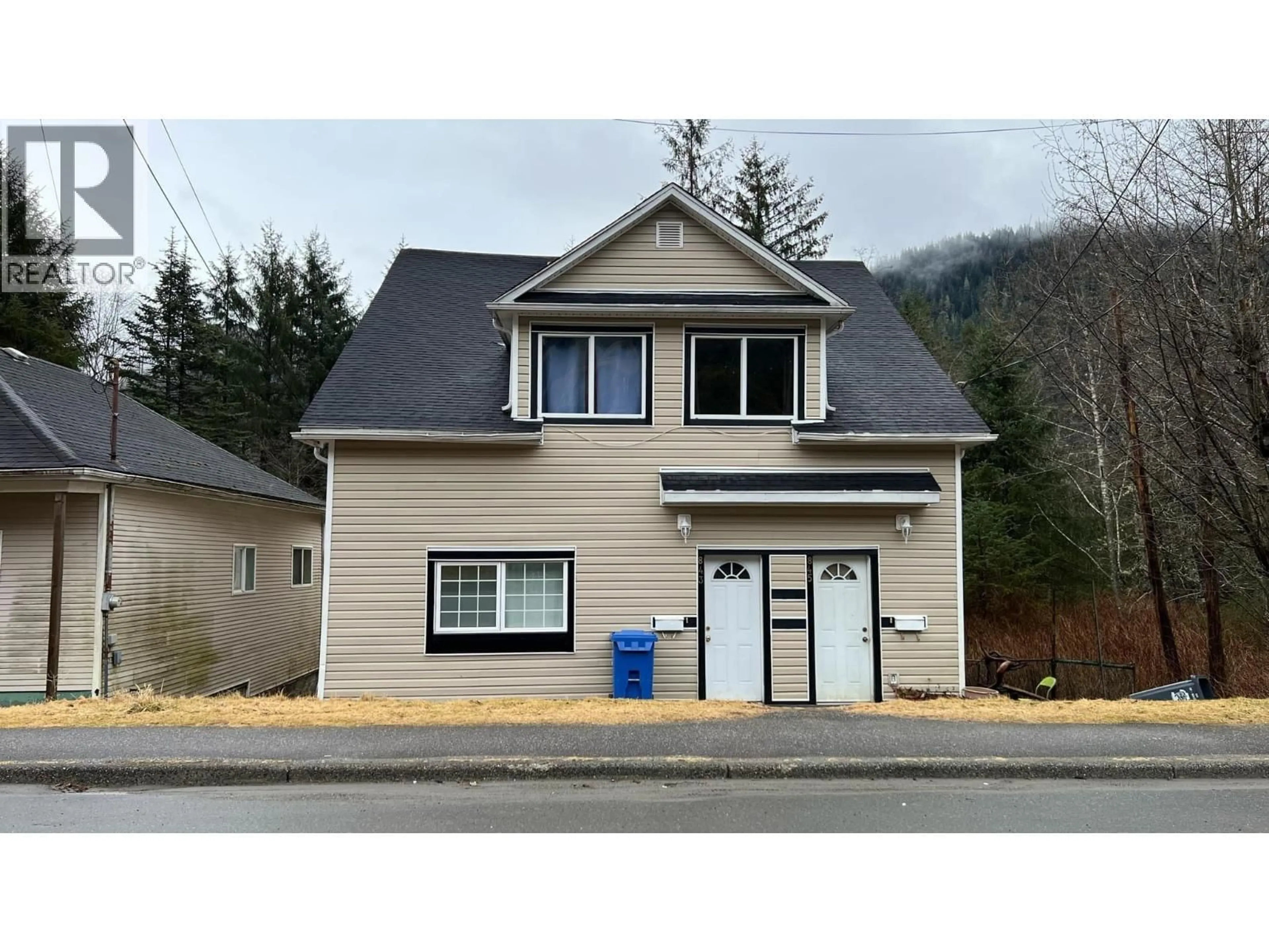 Home with vinyl exterior material, unknown for 845 COMOX AVENUE, Prince Rupert British Columbia V8J2T4