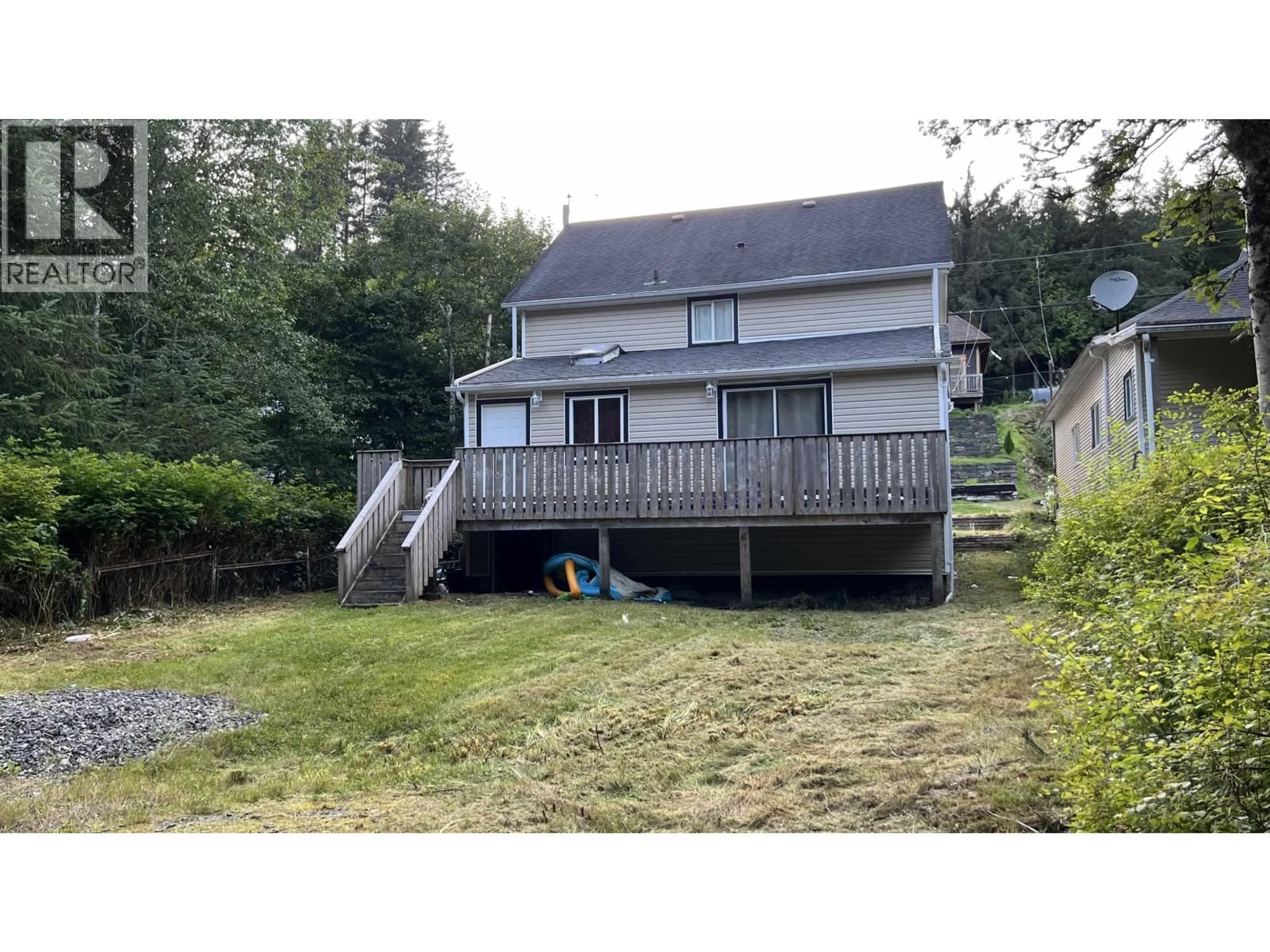 A pic from outside/outdoor area/front of a property/back of a property/a pic from drone, water/lake/river/ocean view for 845 COMOX AVENUE, Prince Rupert British Columbia V8J2T4