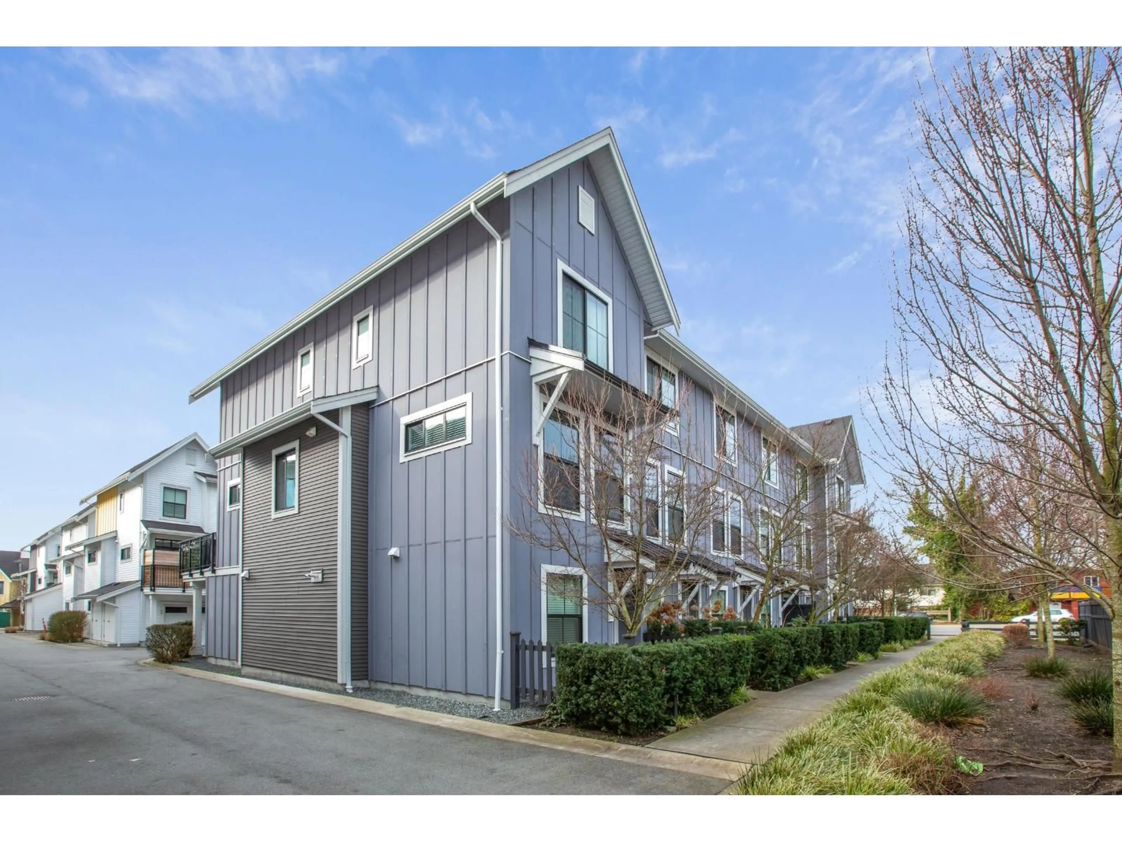 Home with vinyl exterior material, street for 56 - 5945 176A STREET, Surrey British Columbia V3S0A2