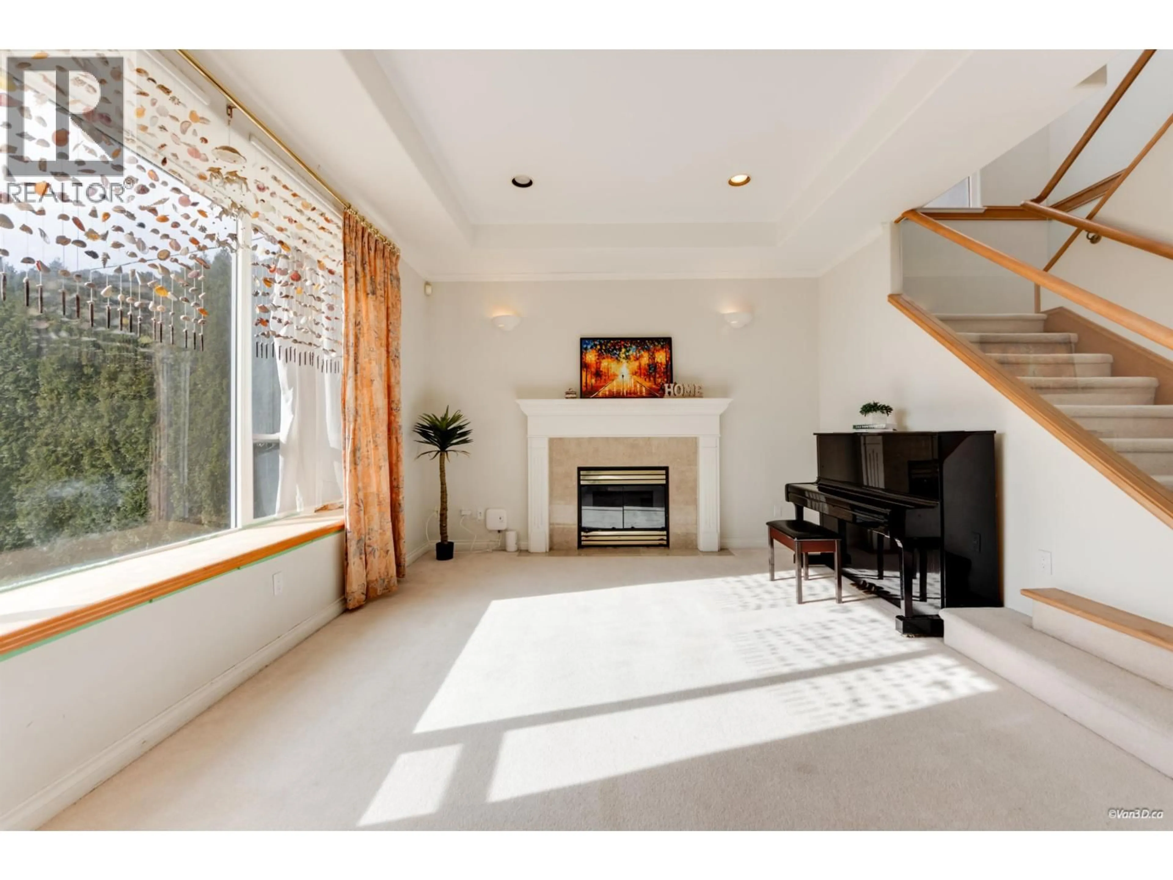 Unknown for 5177 CARSON STREET, Burnaby British Columbia V5J2Z1