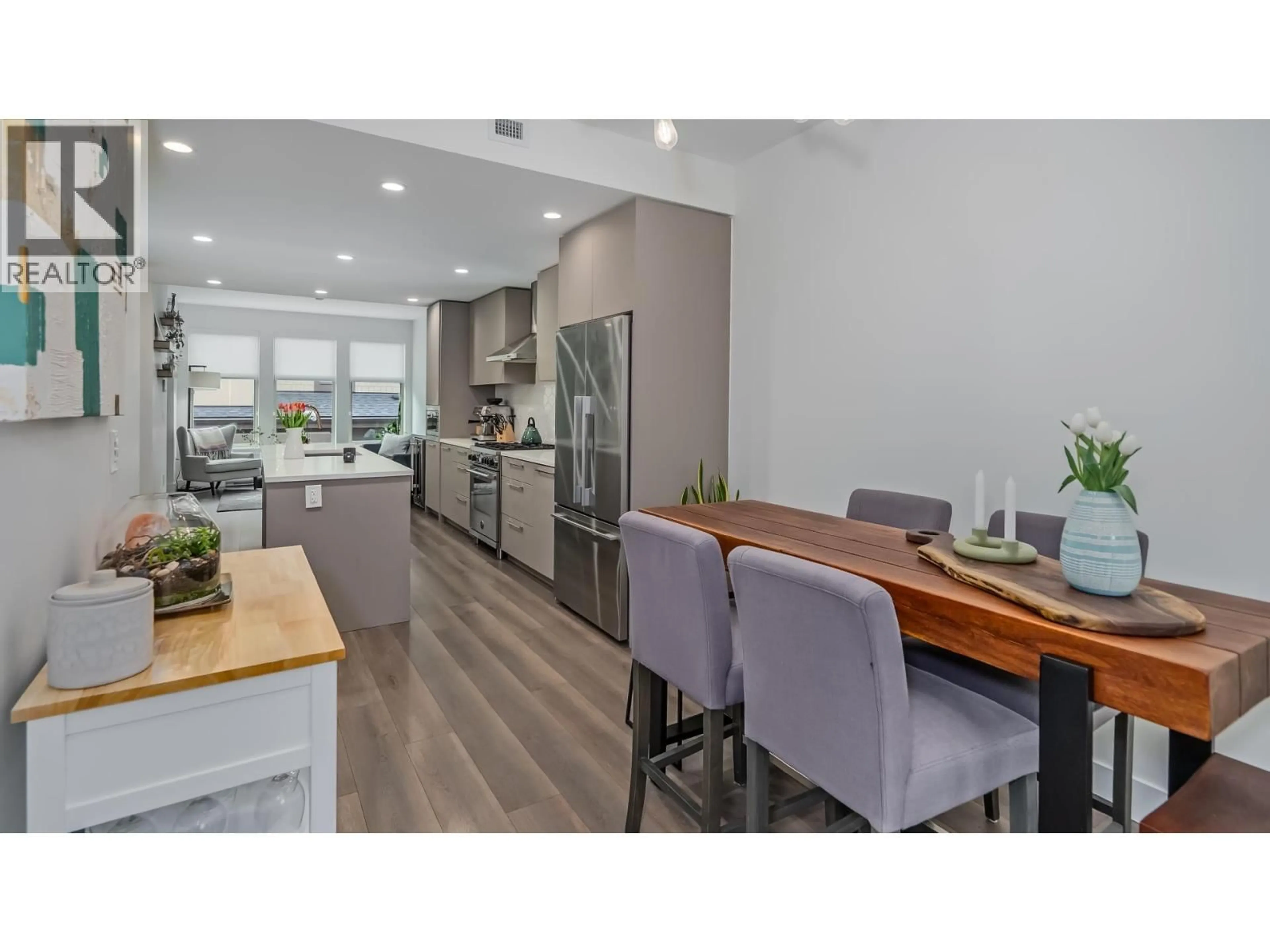 Open concept kitchen, wood/laminate floor for 2304 ST ANDREWS STREET, Port Moody British Columbia V3H2A8
