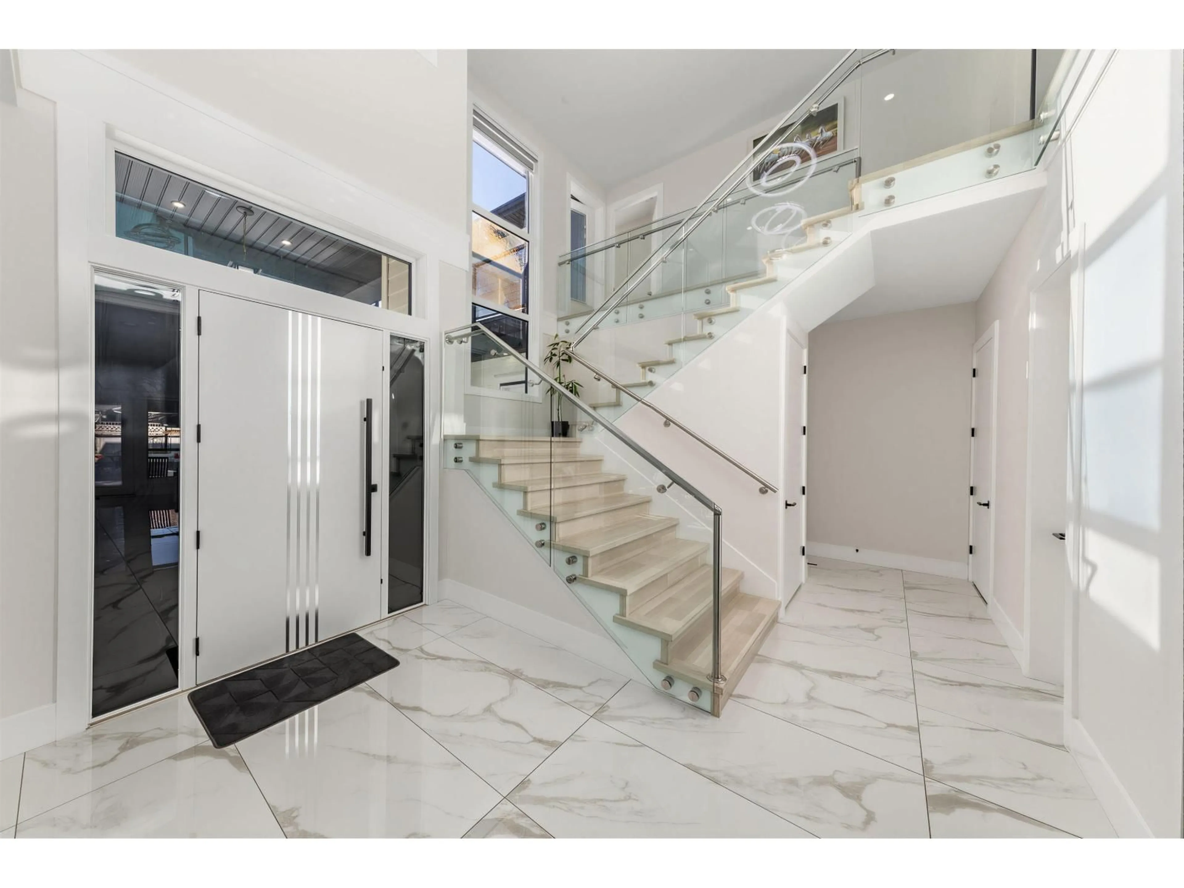 Unknown for 17875 59A AVENUE, Surrey British Columbia V3S1R2