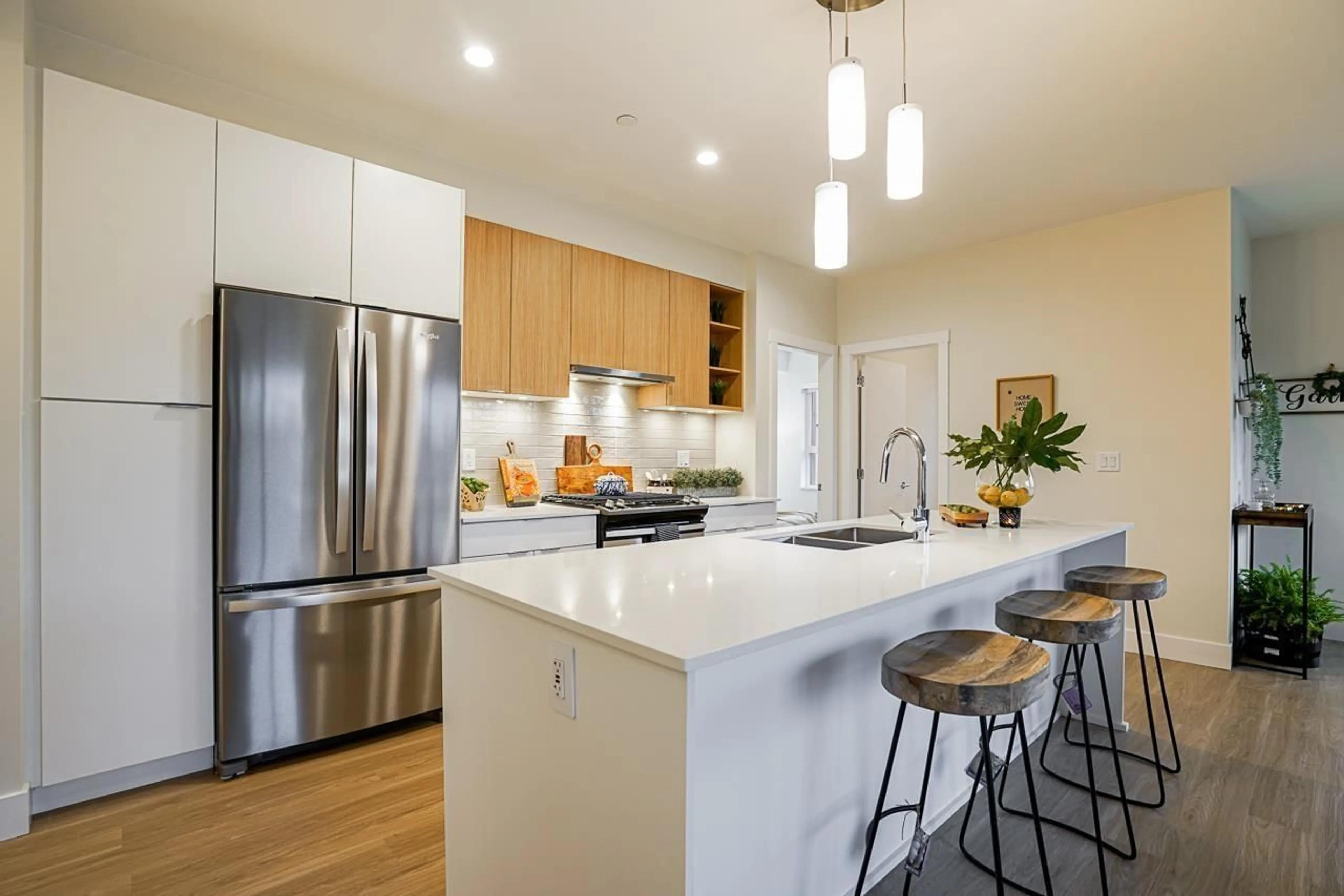 Open concept kitchen, unknown for 415 - 6960 NICHOLSON ROAD, Delta British Columbia V4E0A9