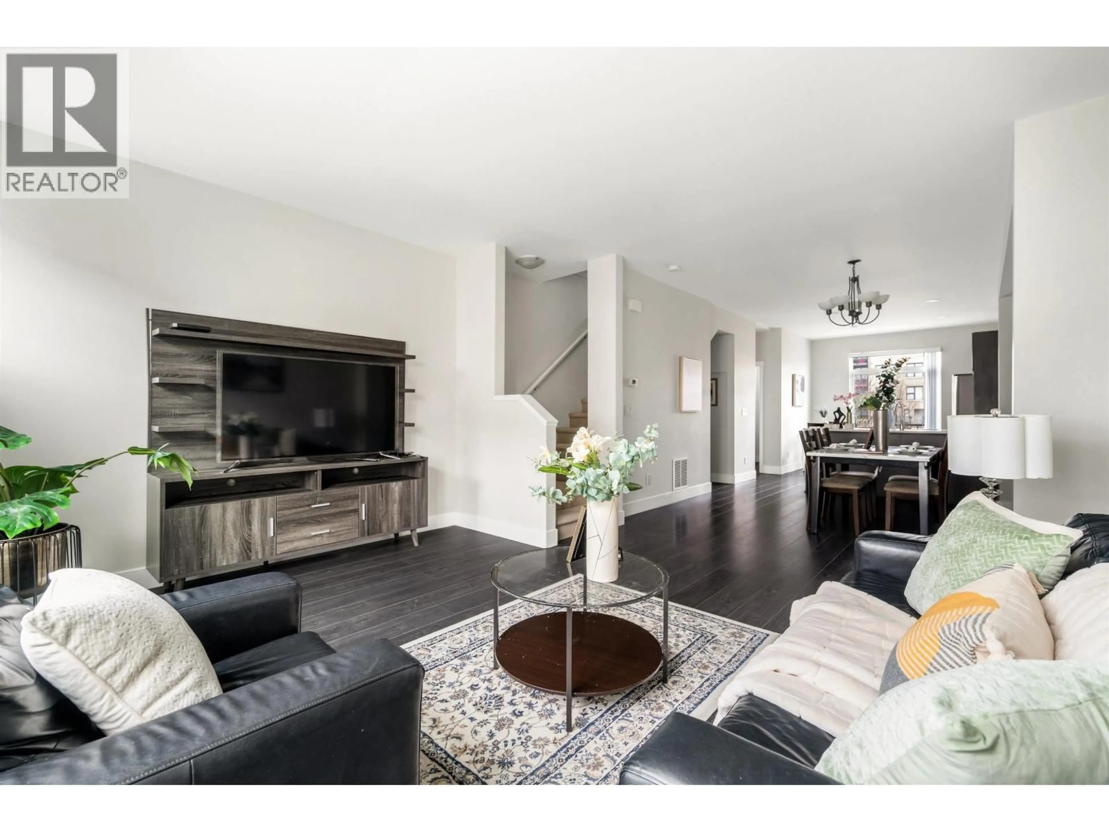 Living room with furniture, unknown for 20 - 4588 DUBBERT STREET, Richmond British Columbia V6X0M1