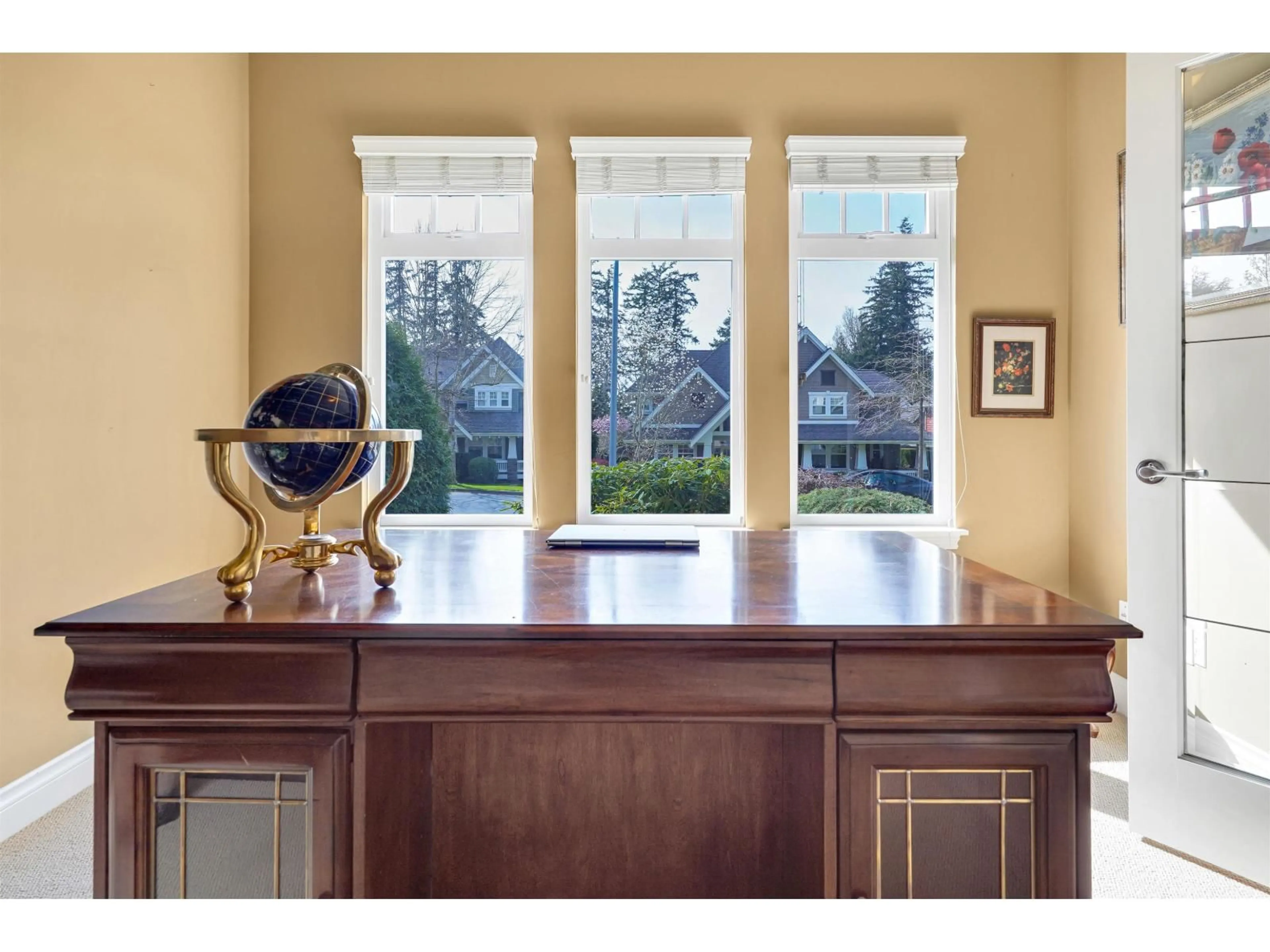 Unknown for 2052 128A STREET, Surrey British Columbia V4A0A4