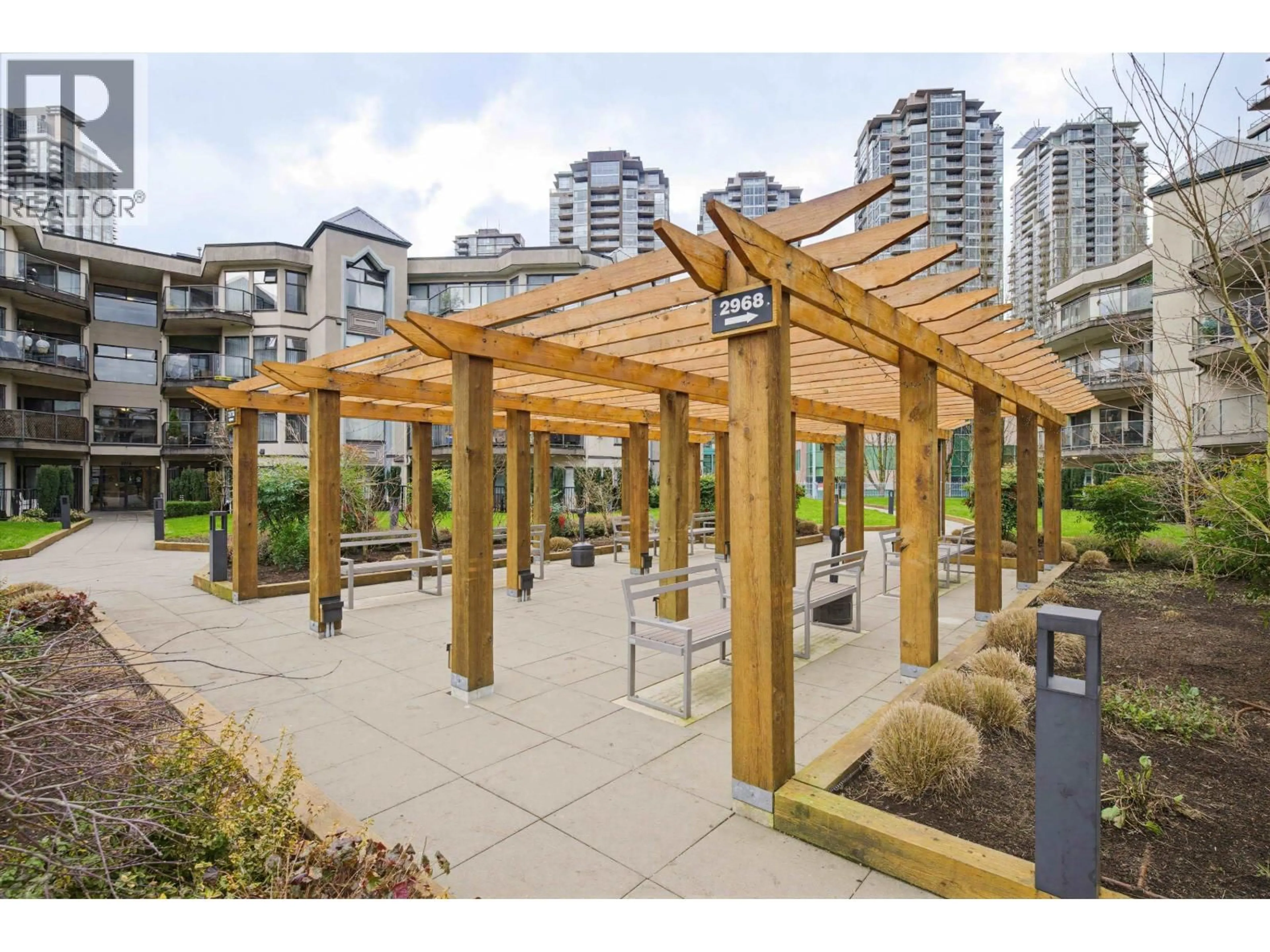 Patio, unknown for 411 - 2968 BURLINGTON DRIVE, Coquitlam British Columbia V3B7N4