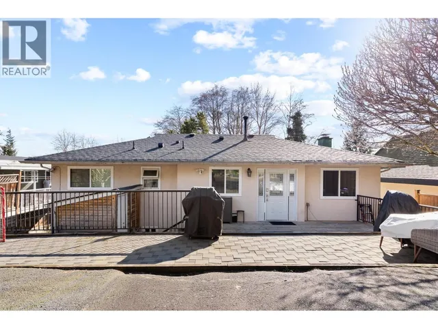 5039 MARINE DRIVE, Burnaby 5